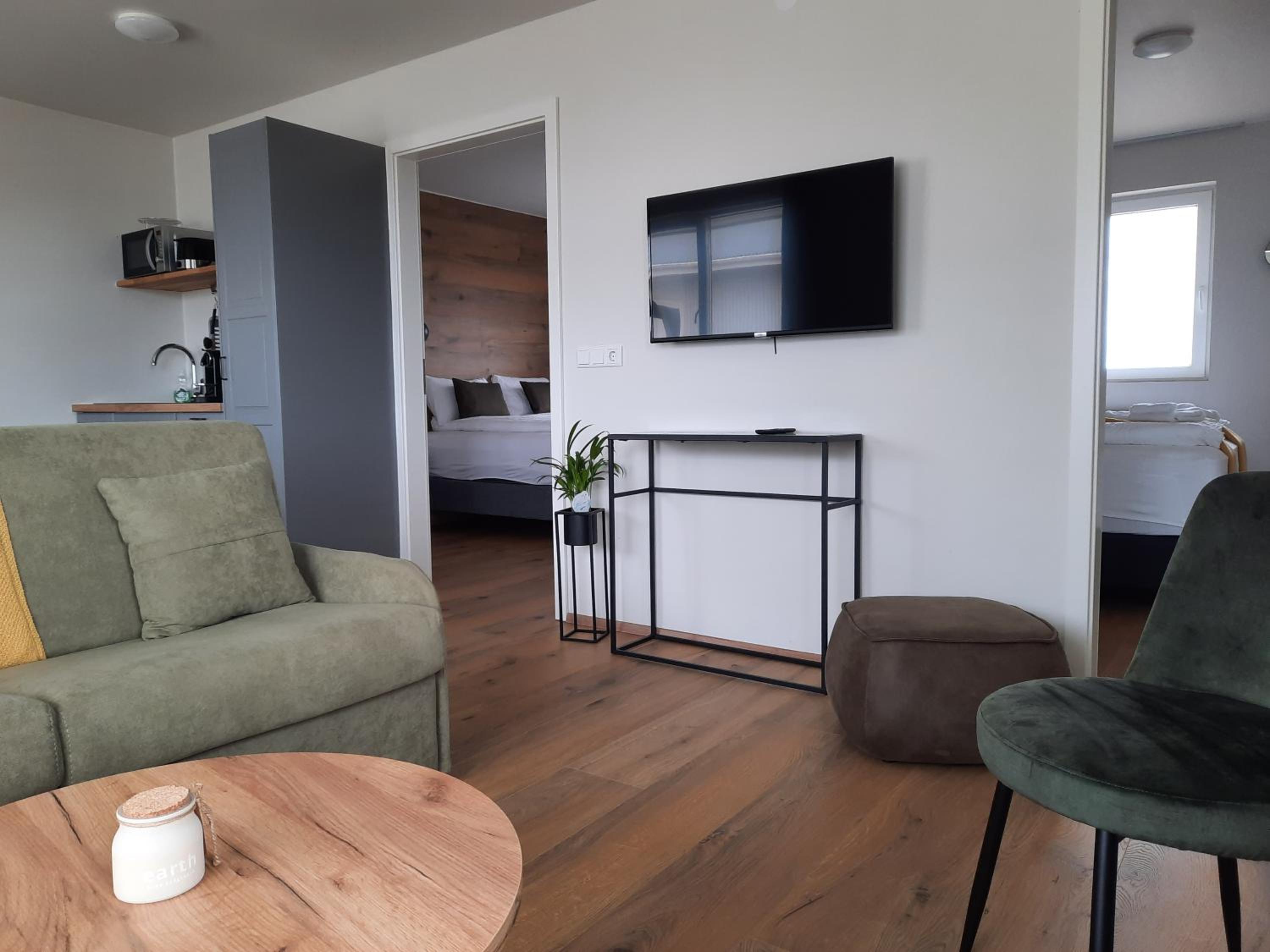 Two-Bedroom Apartment - Photo 2