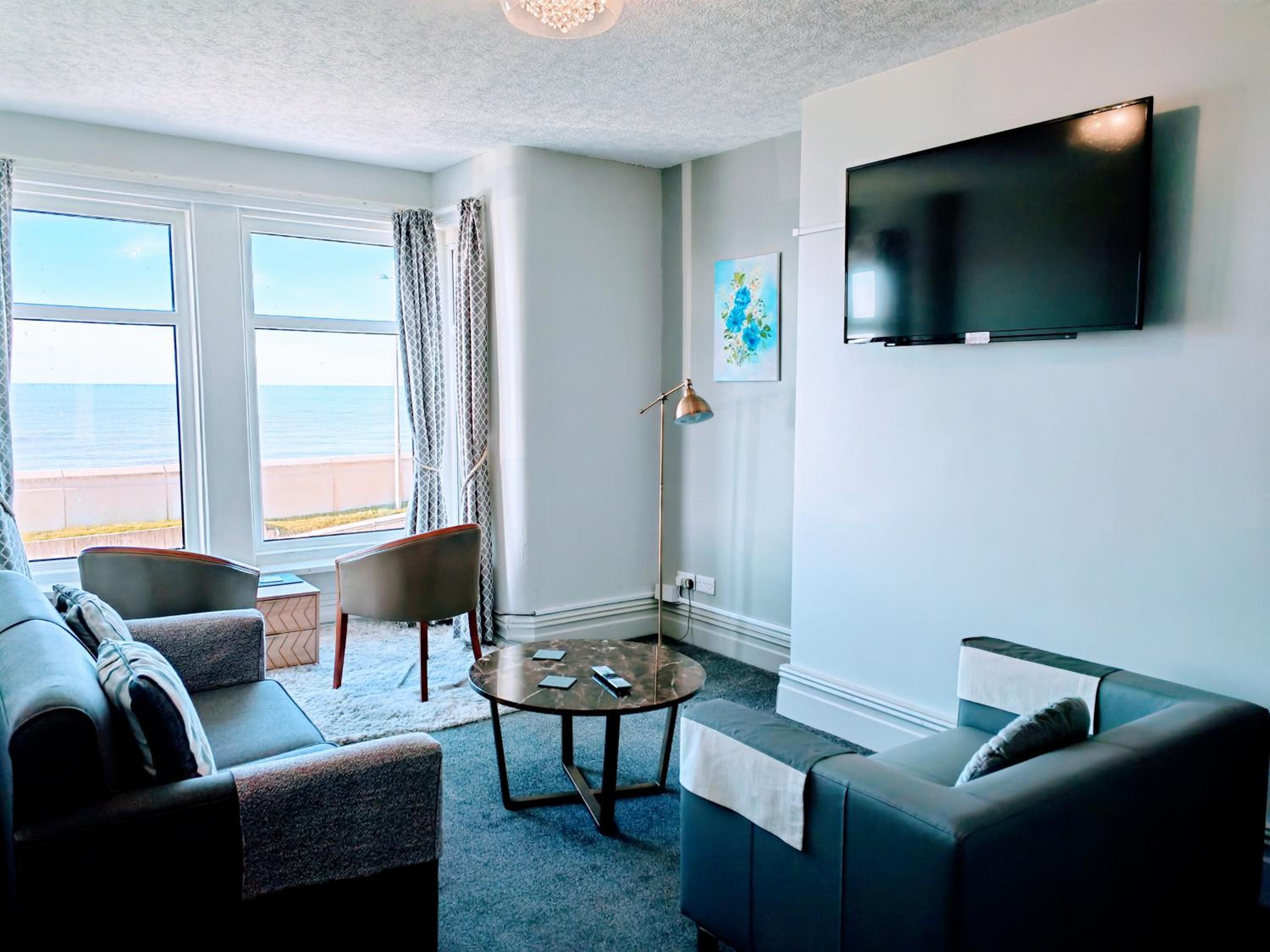 Apartment with Sea View