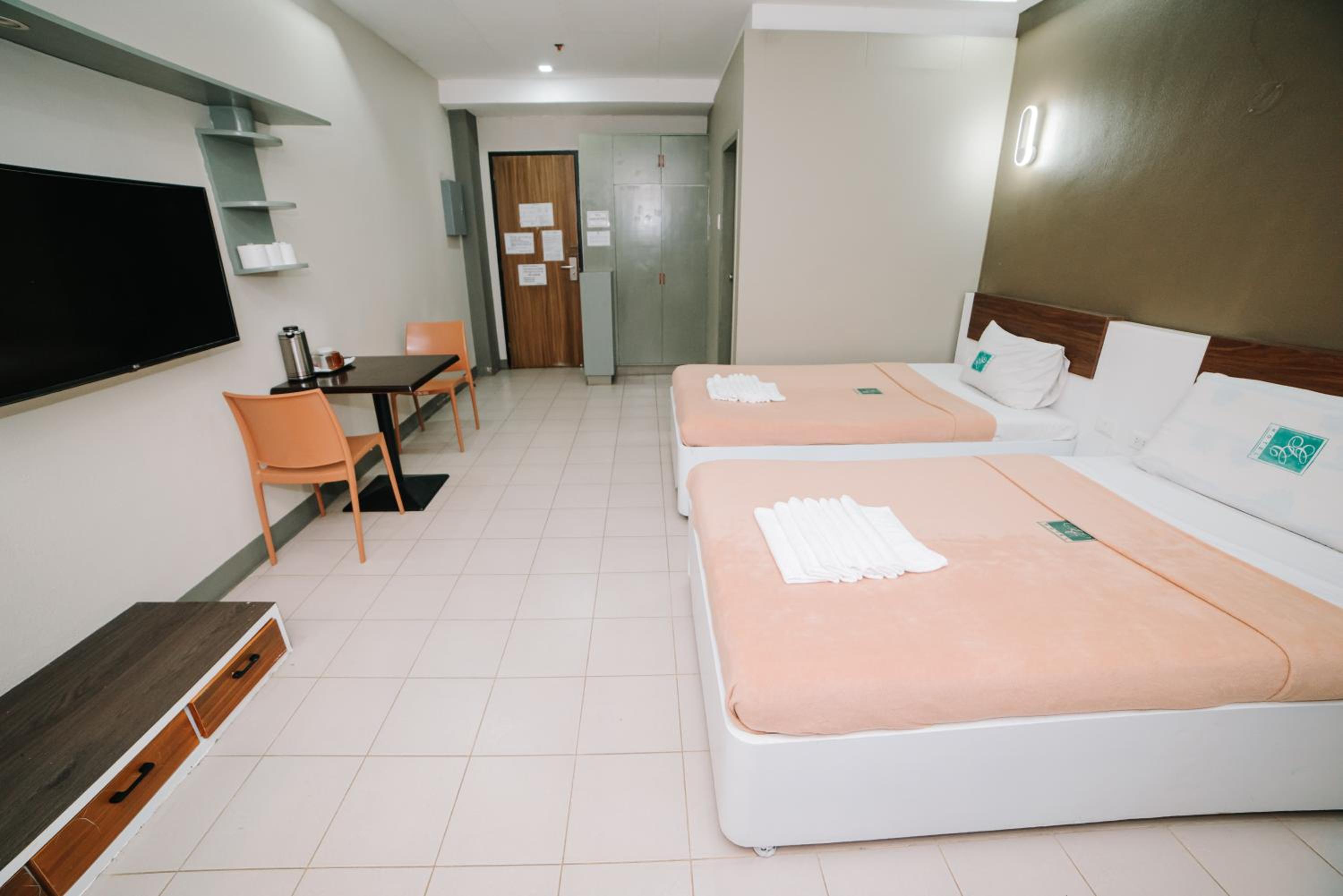 Deluxe Double Room photo 3