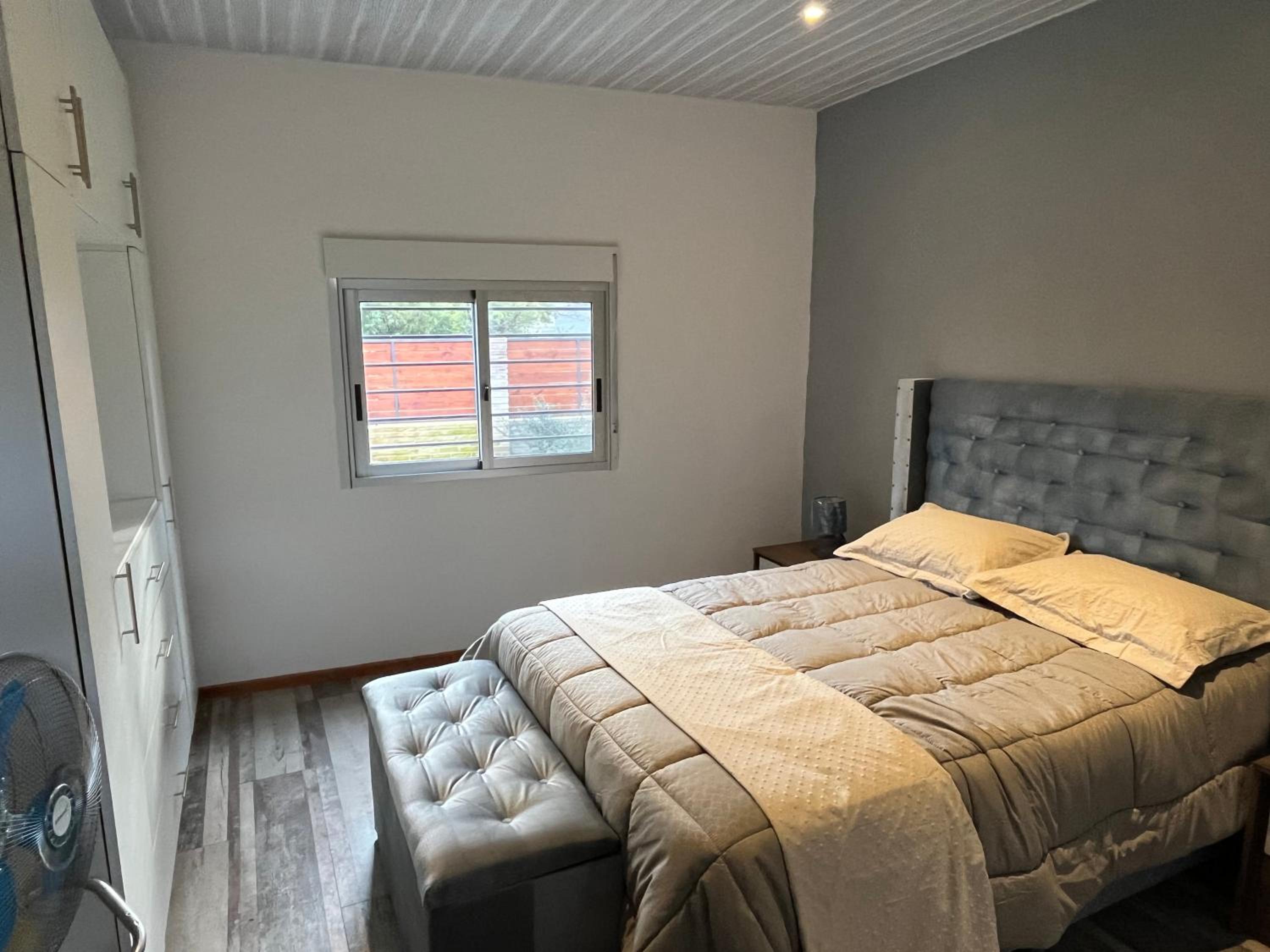 One-Bedroom House photo 2