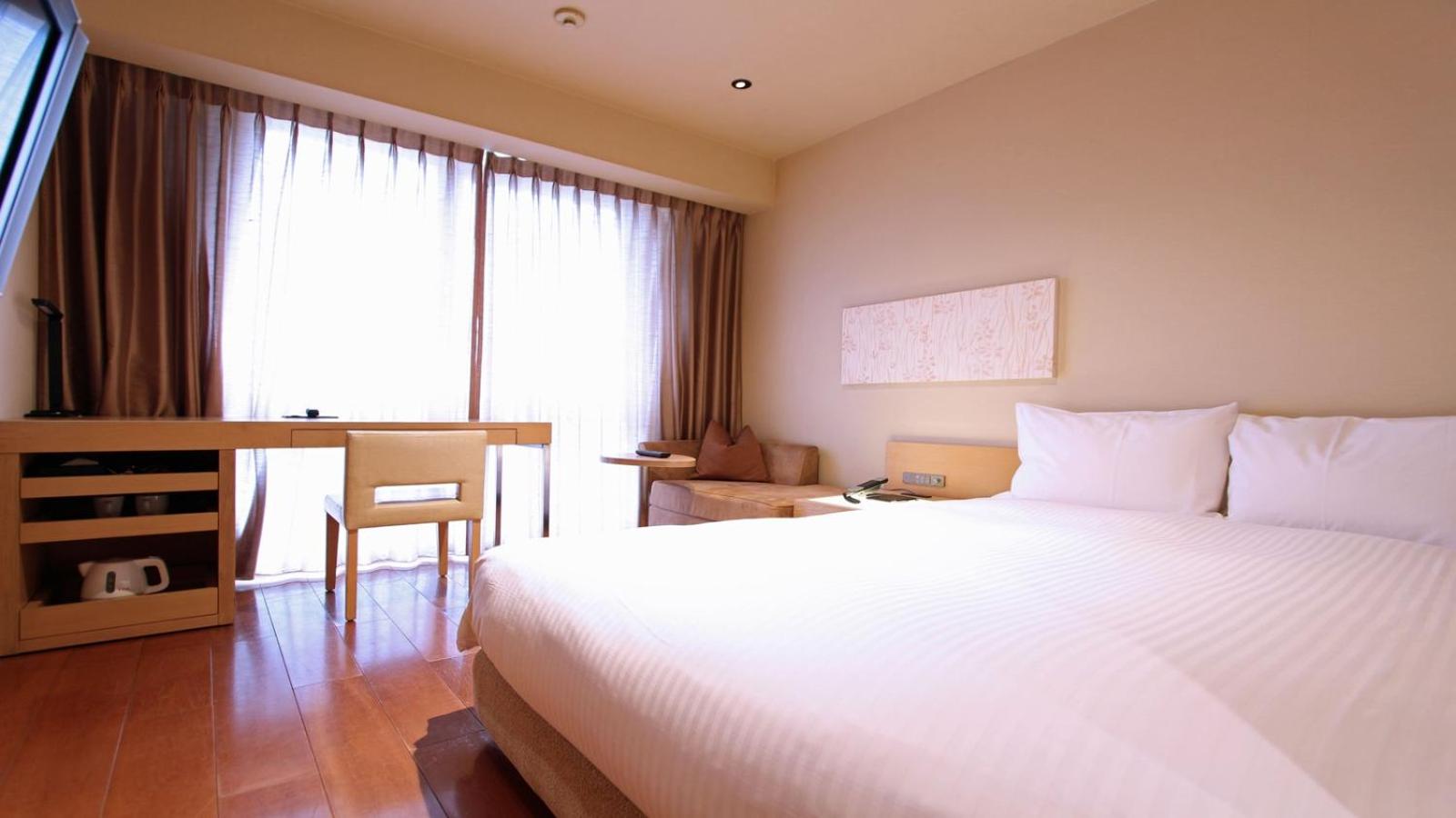 Standard Double Room - Non-Smoking - Photo 19