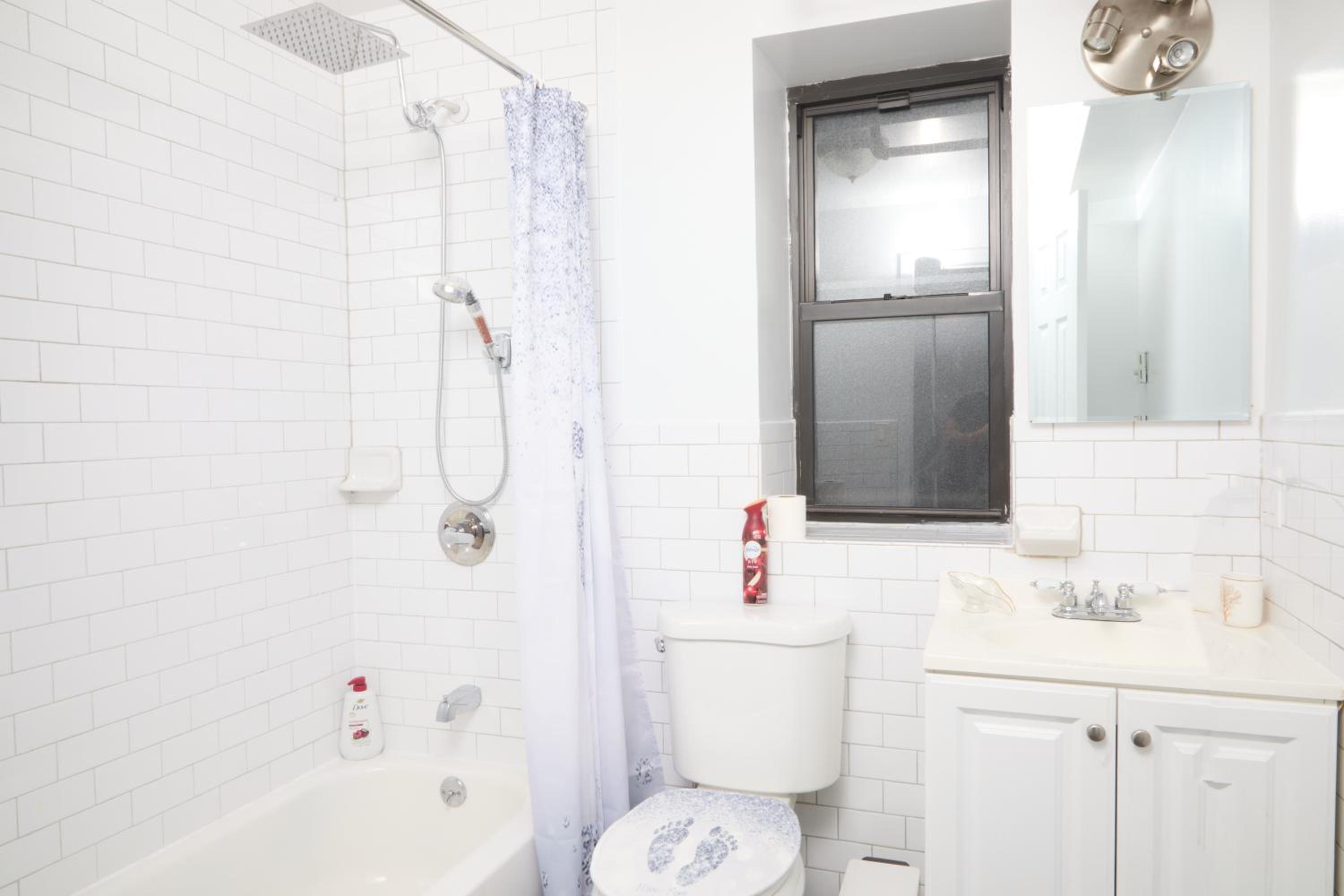 Budget Double Room photo 2