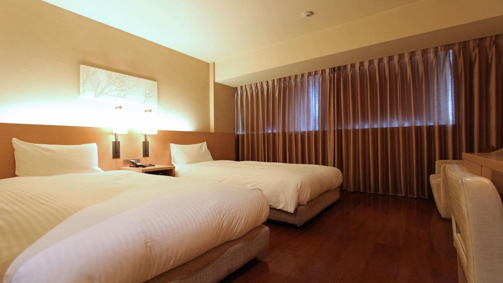 Standard Twin Room - Non-Smoking - Photo 12