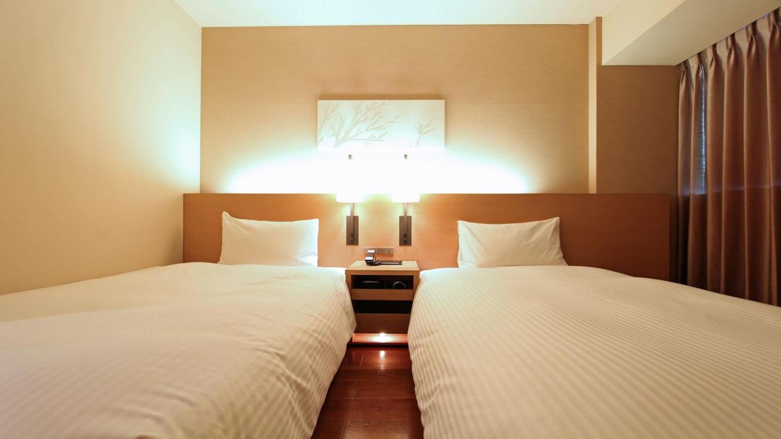 Standard Twin Room - Non-Smoking - Photo 13