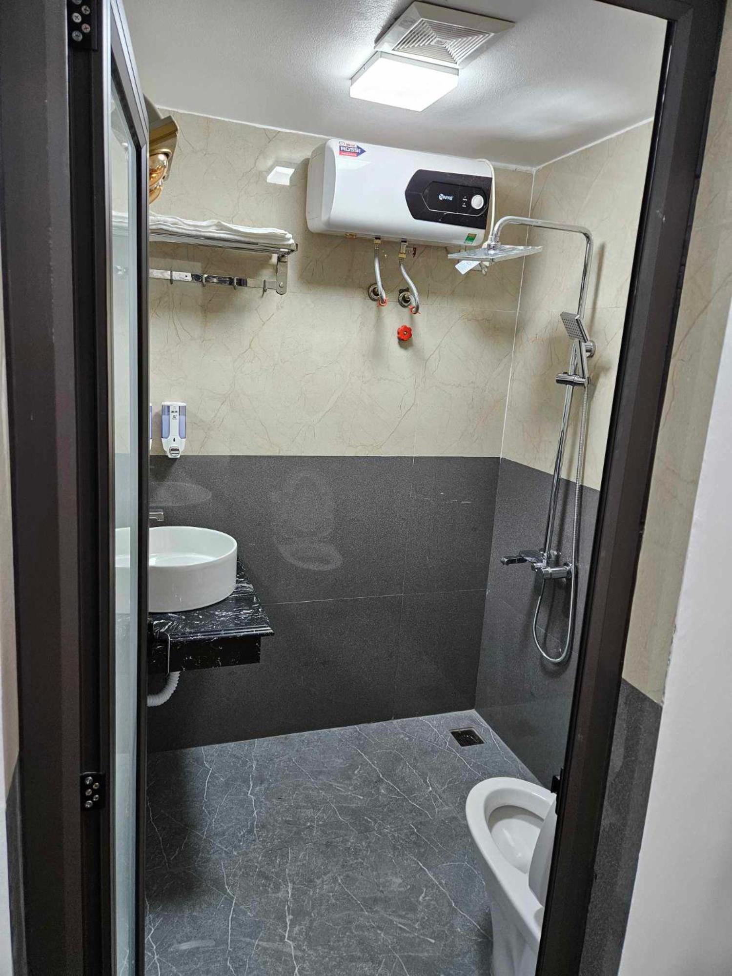 Double Room - Photo 2