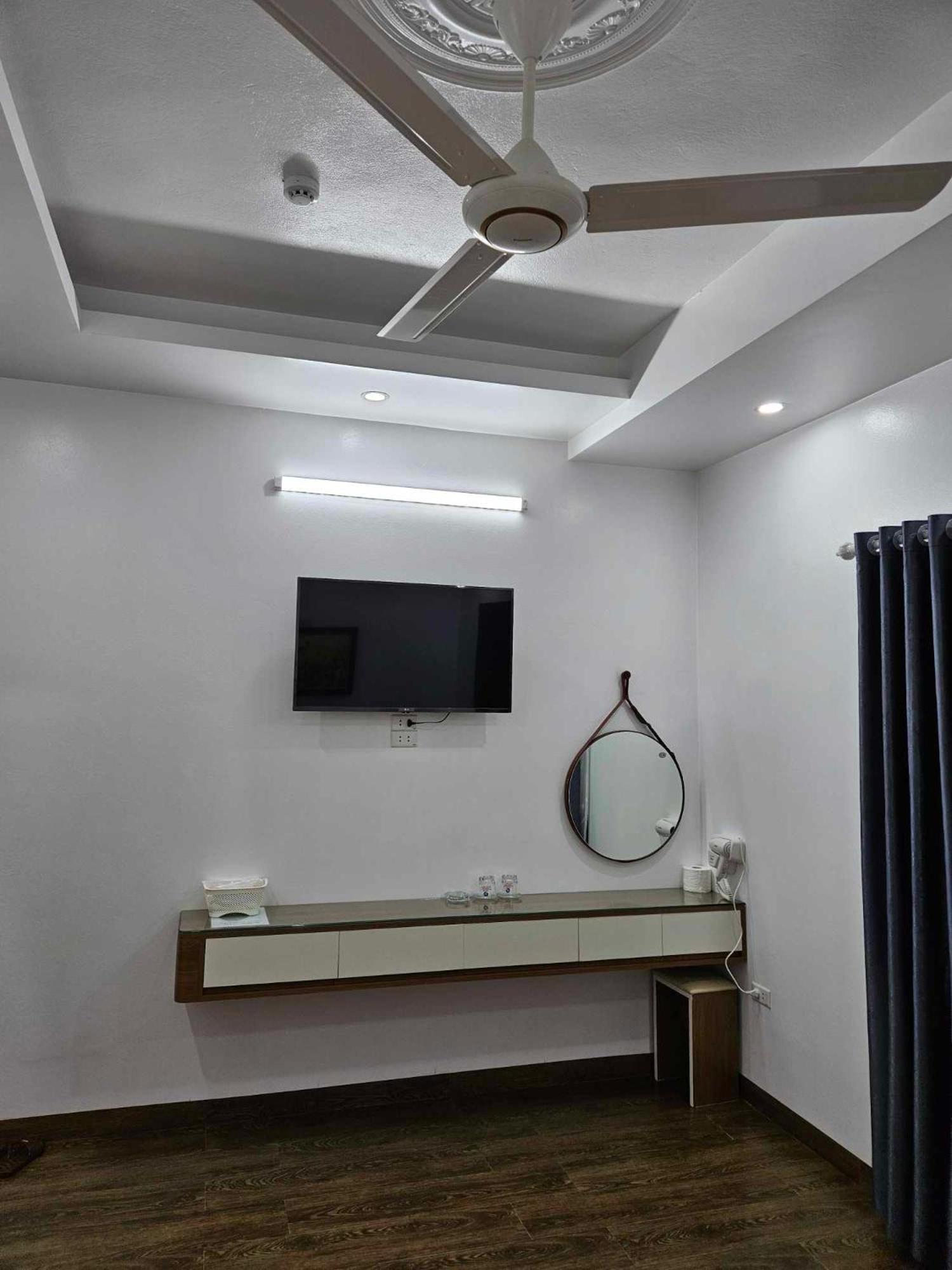 Double Room - Photo 11
