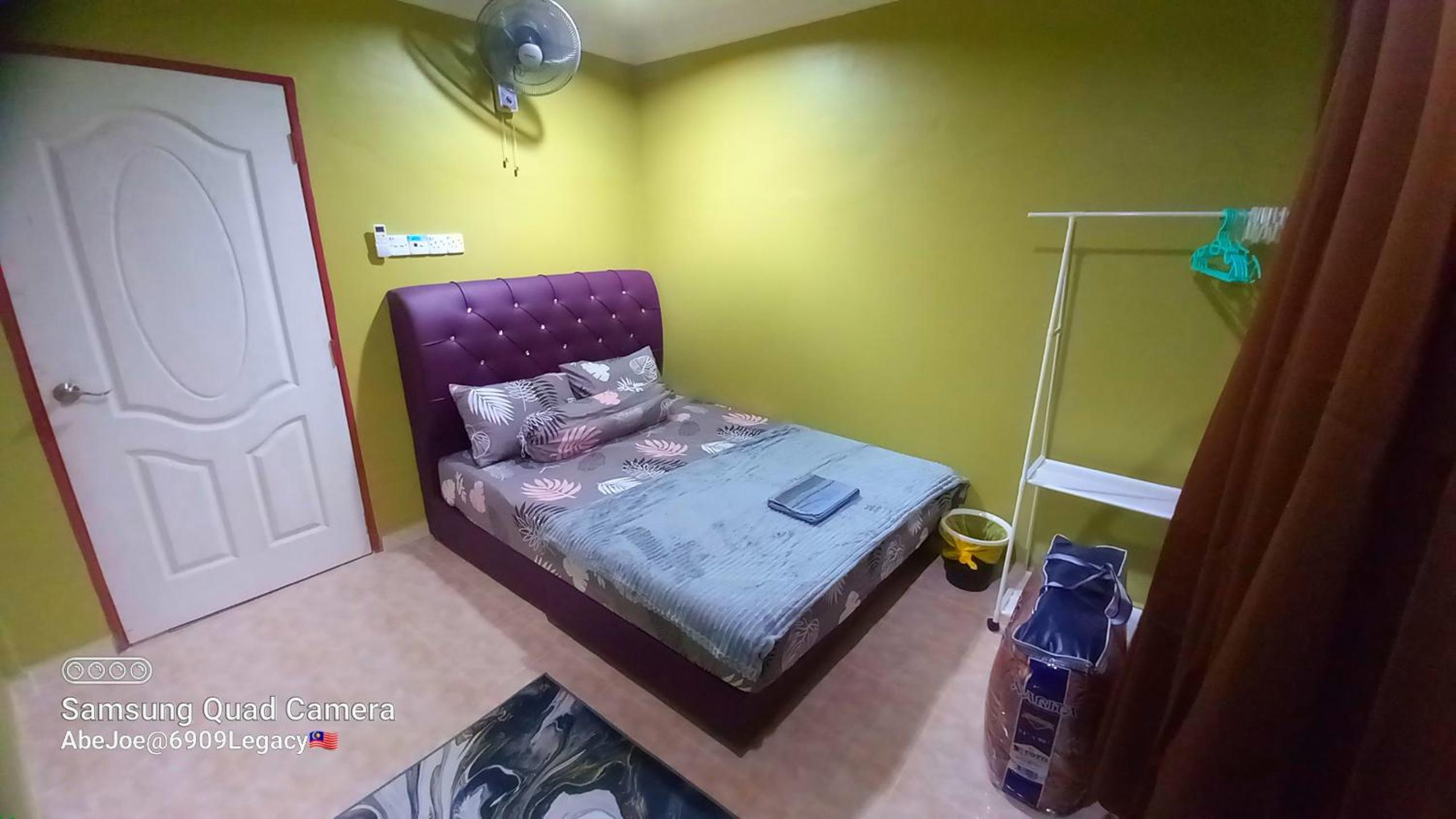Two-Bedroom House photo 2