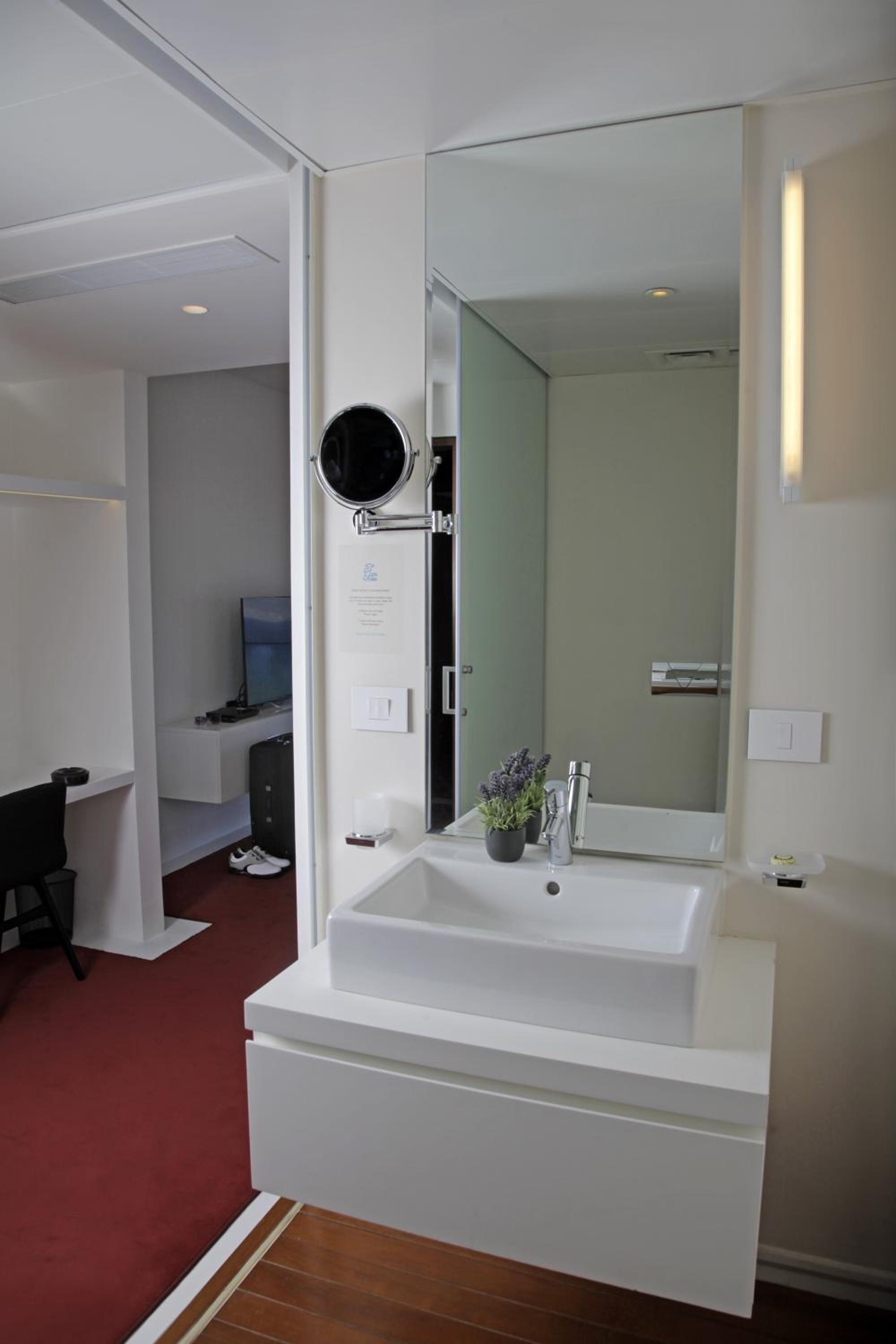Superior Room with City View photo 3