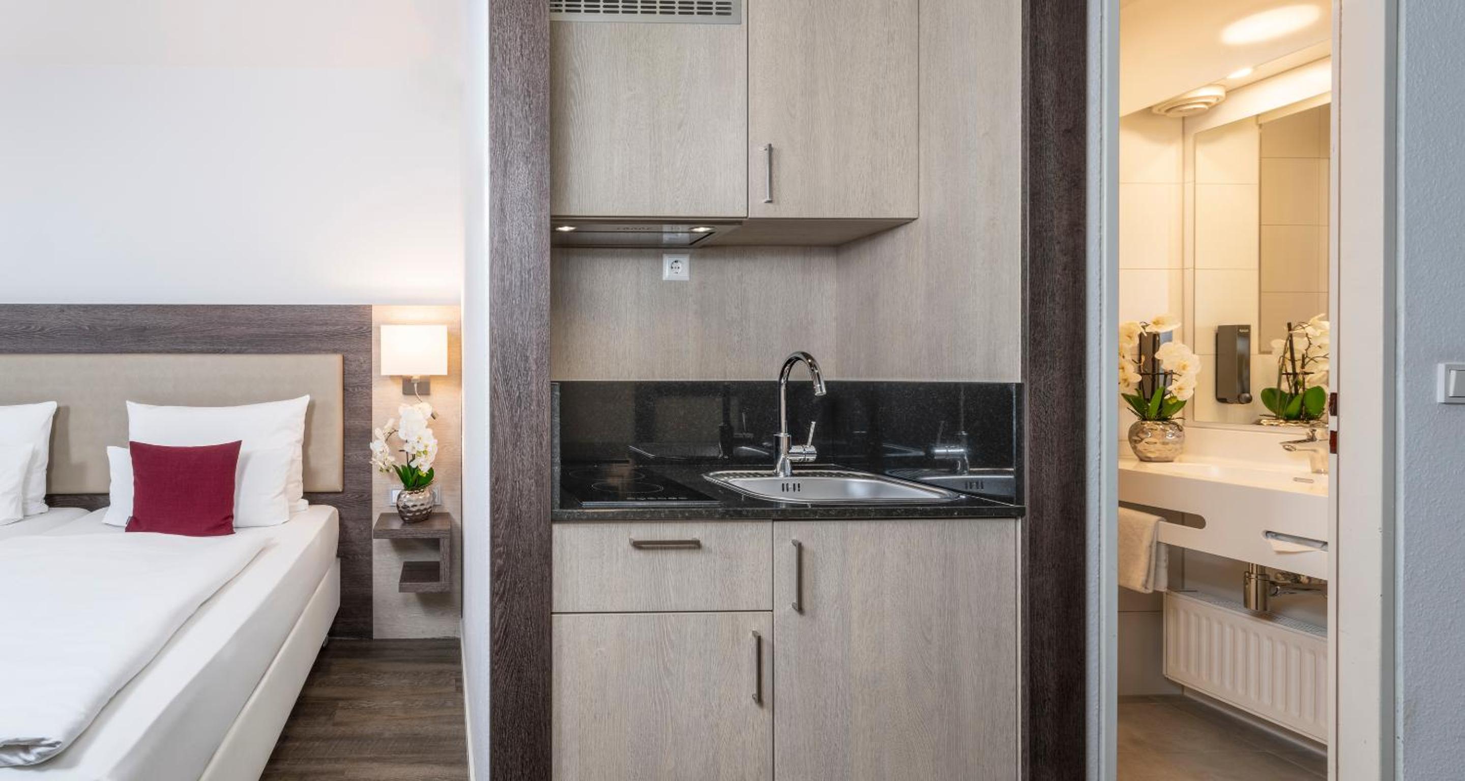 Triple Room - Photo 8