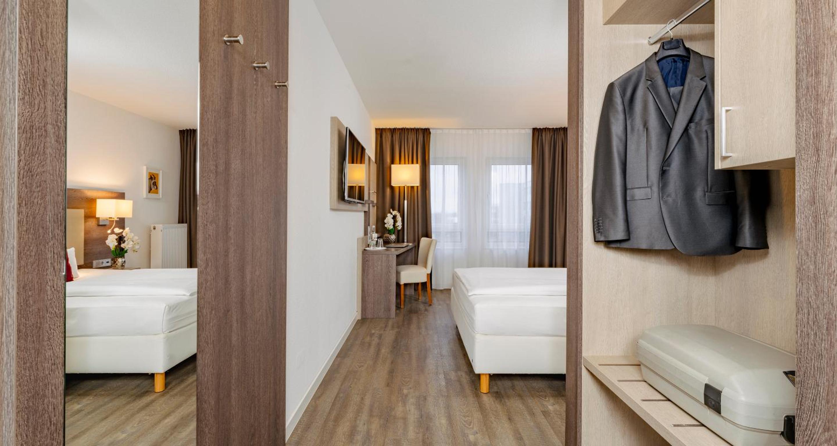 Single Room photo 2