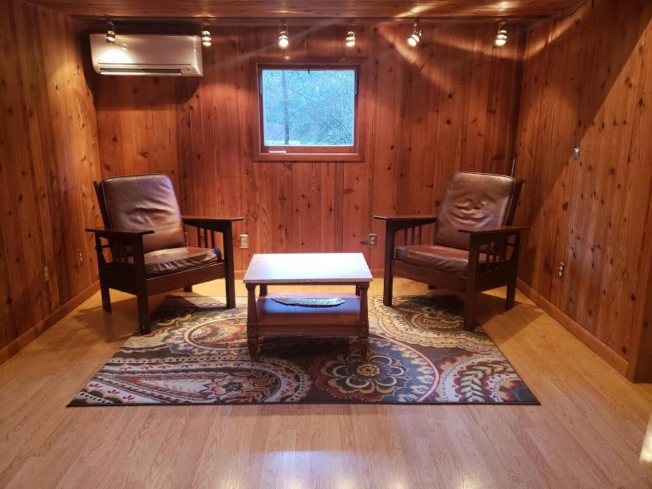 One-Bedroom House photo 3