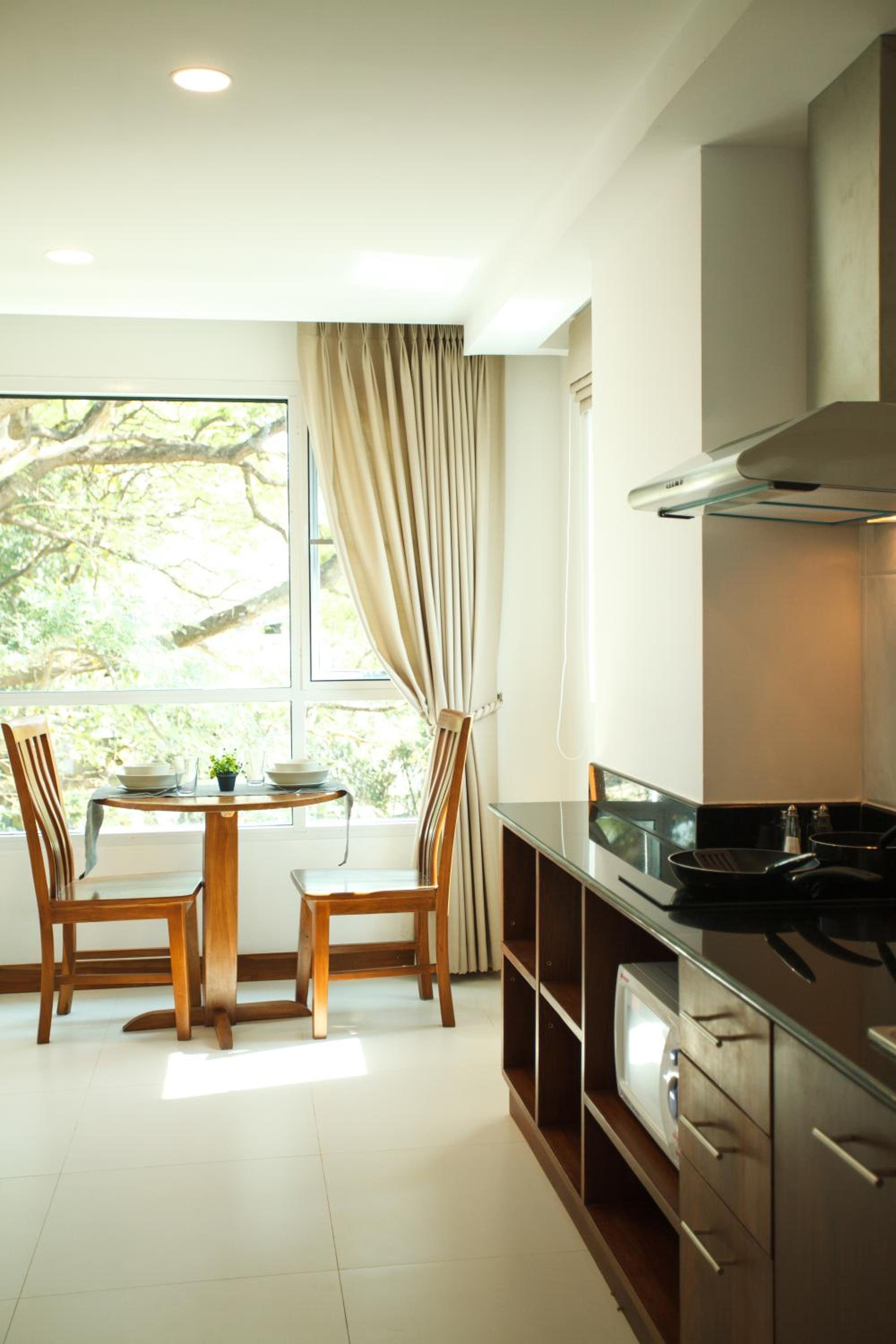 Deluxe Double or Twin Room with Mountain View - Photo 2