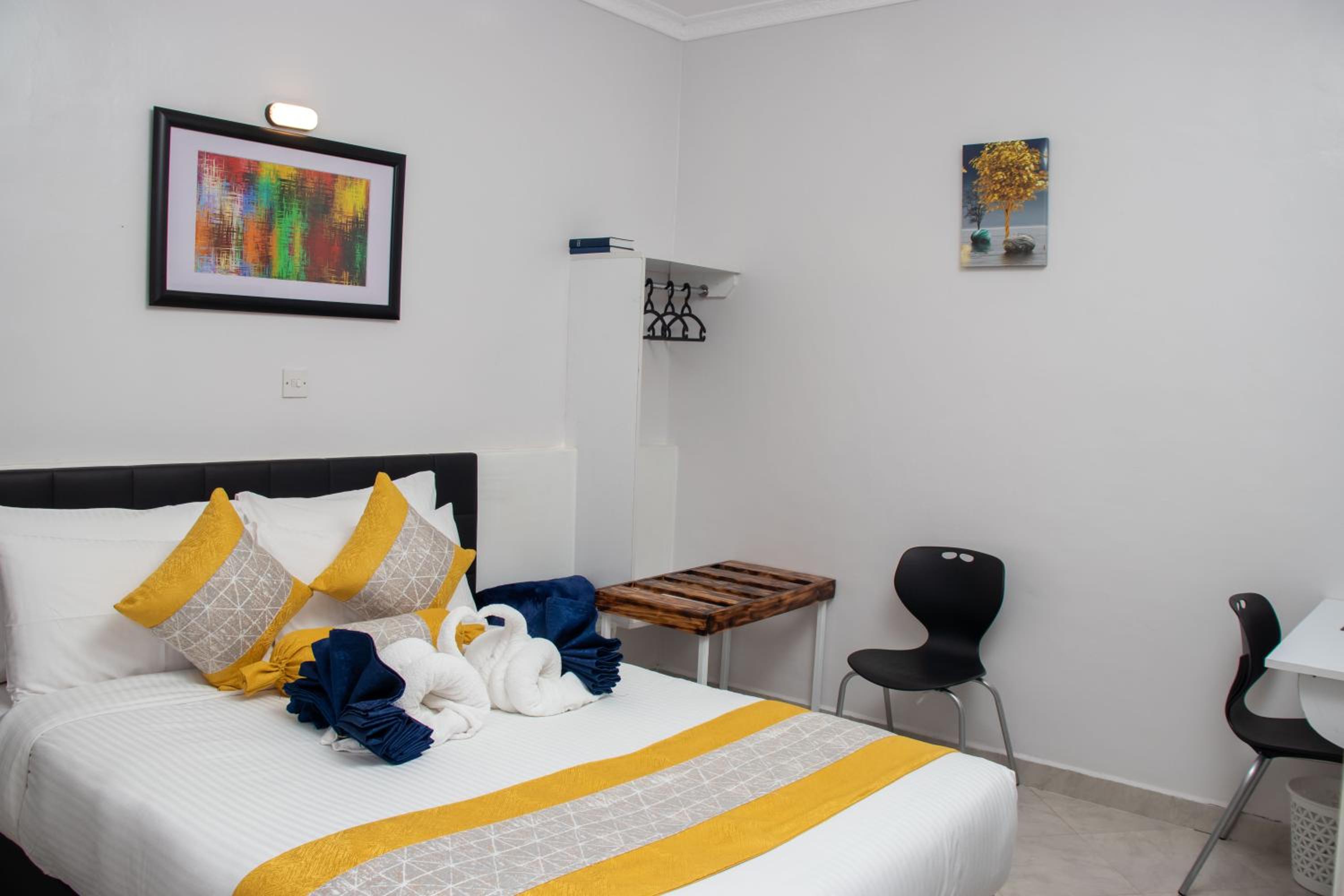 Deluxe Double Room with Balcony photo 1