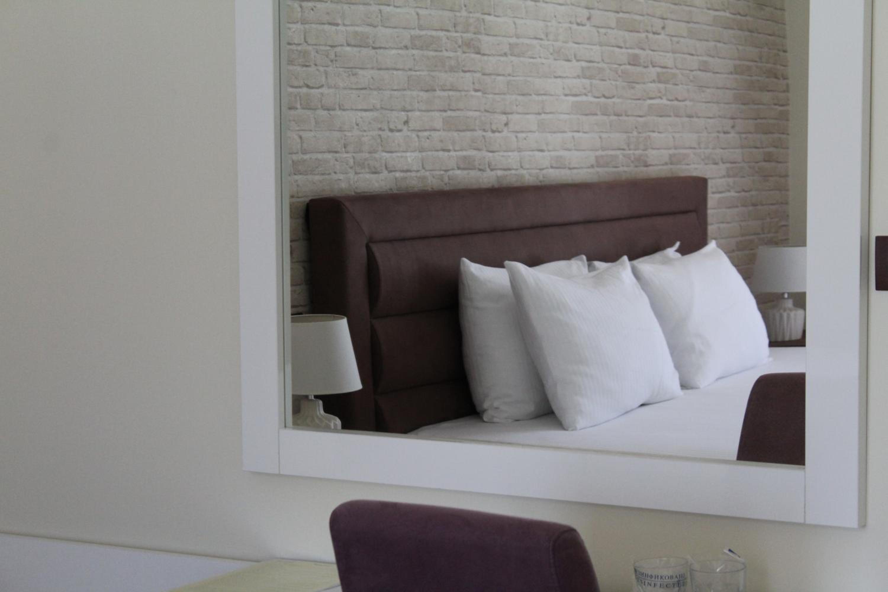 King Suite with Balcony photo 3