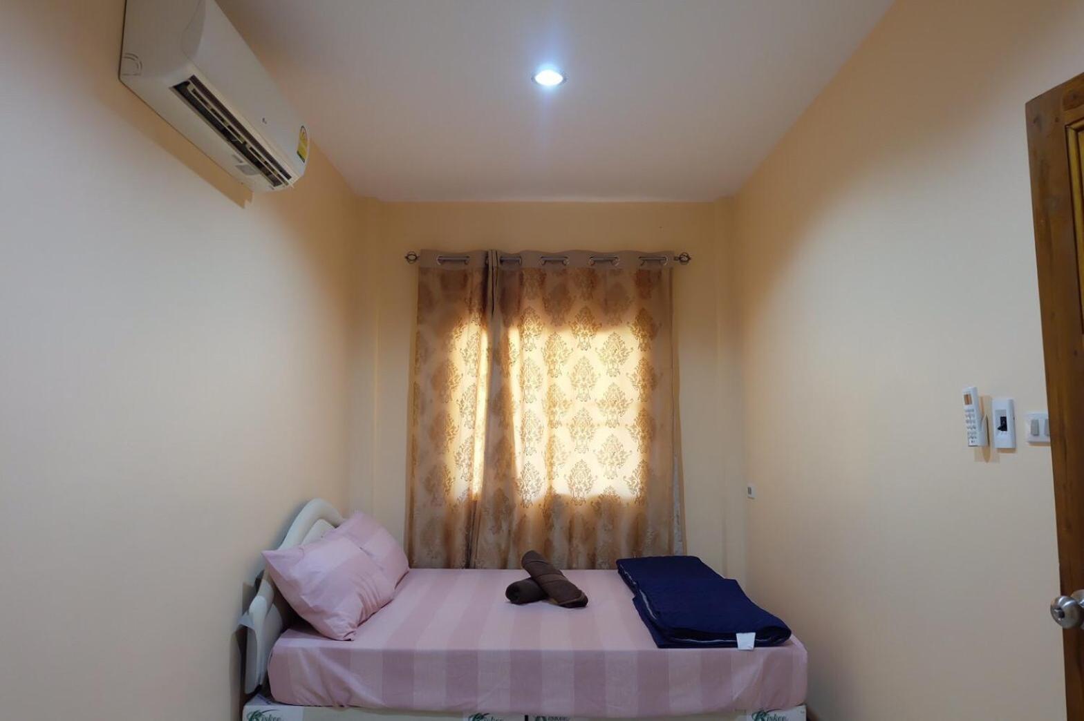 Two-Bedroom Bungalow photo 2