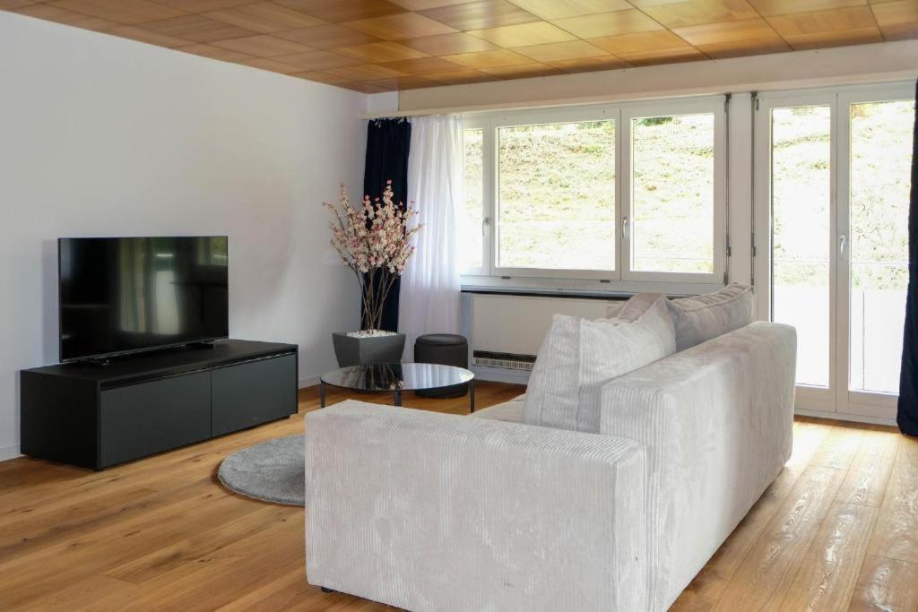 Apartment with Lake View photo 1