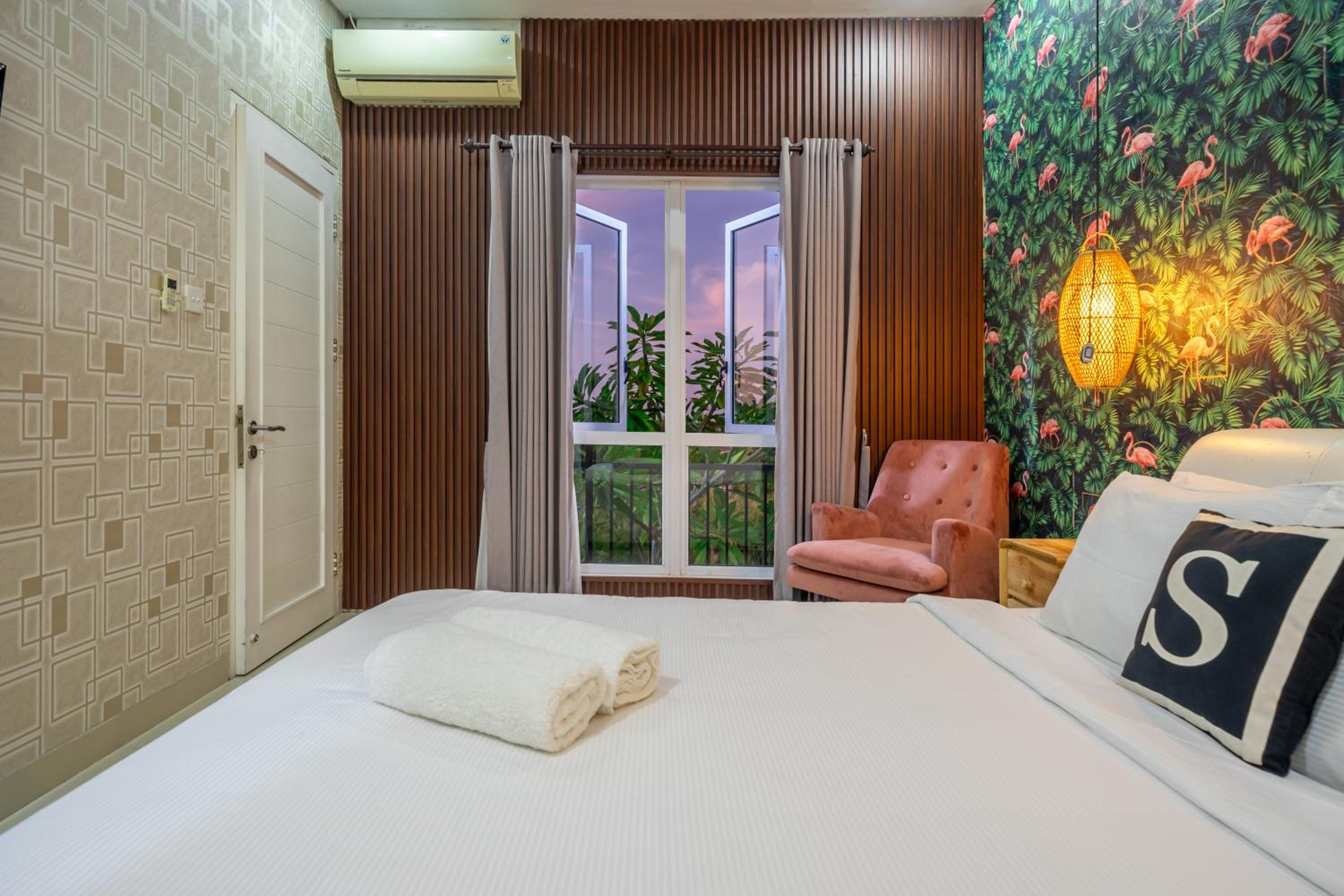 Three-Bedroom Villa - Photo 15