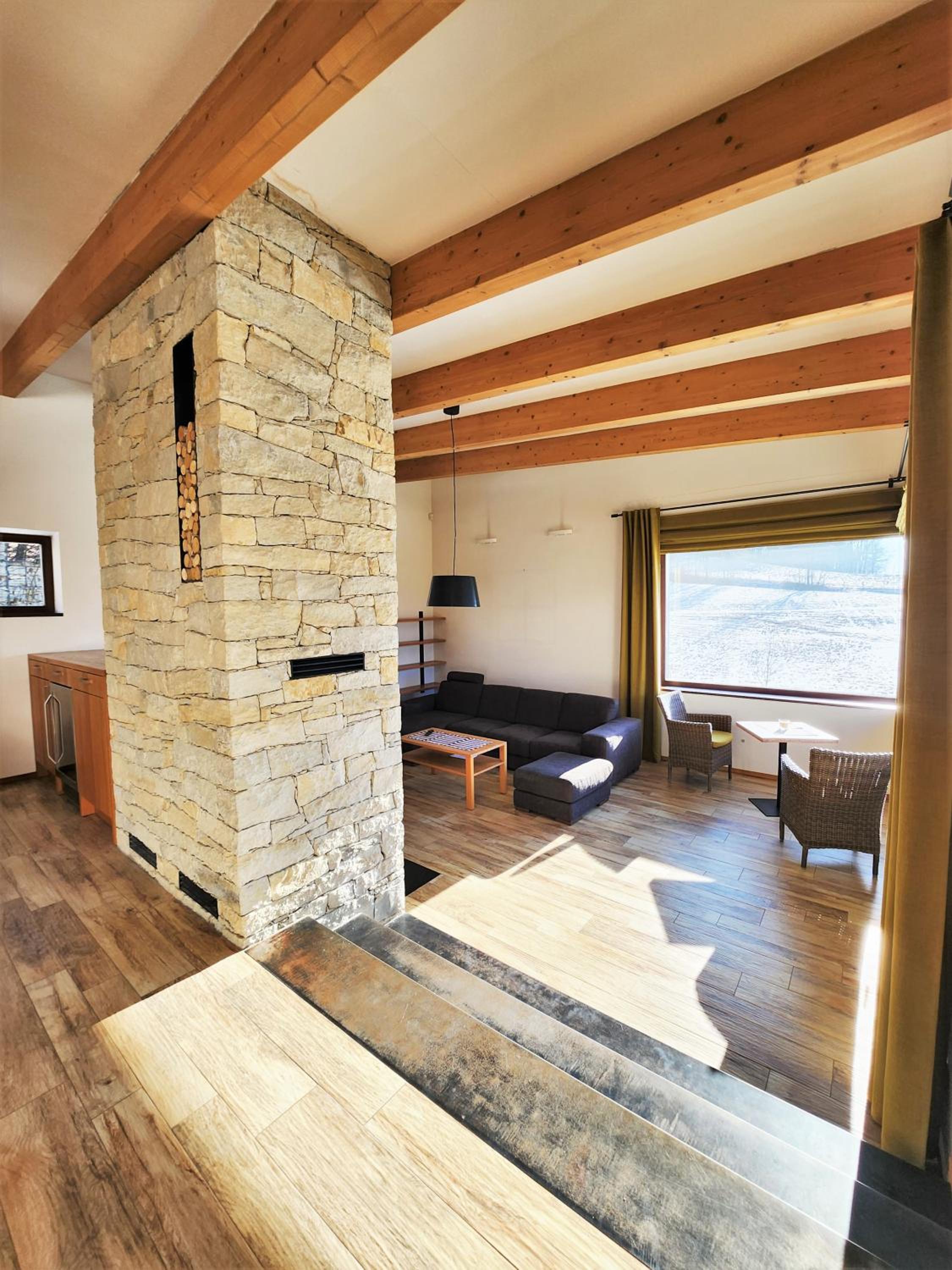Villa photo 2