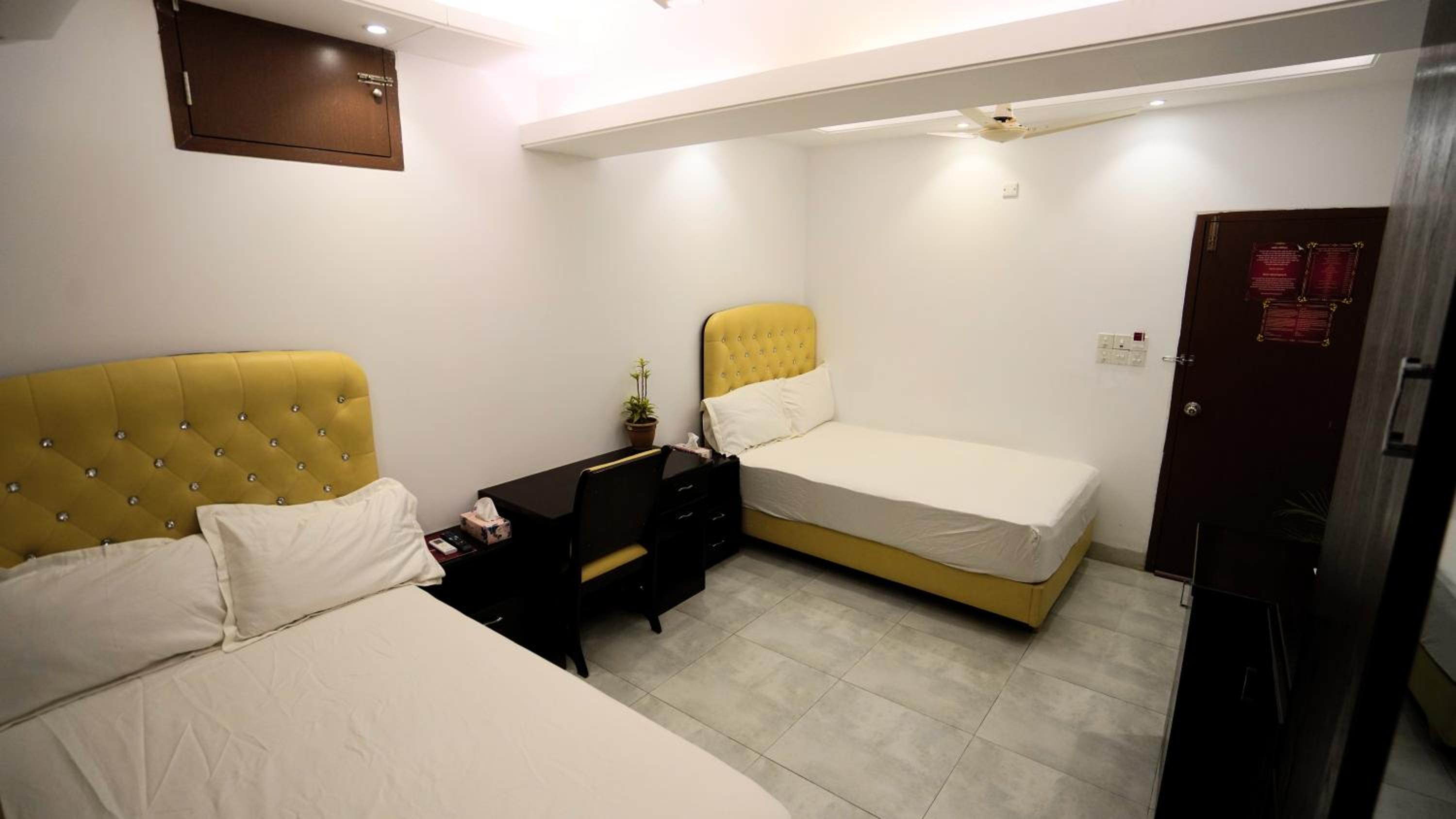Deluxe Double Room photo 2