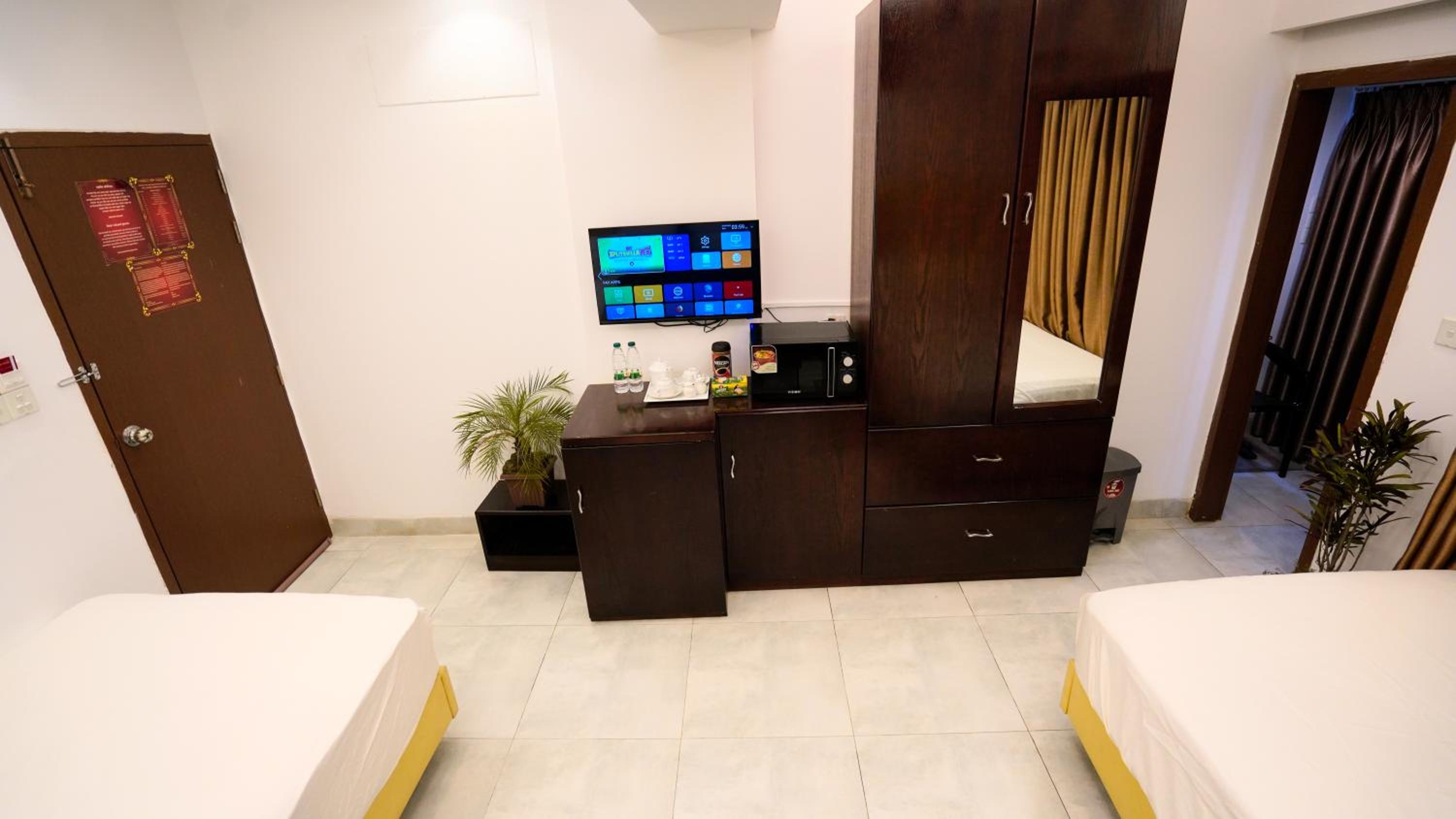 Deluxe Double Room photo 3