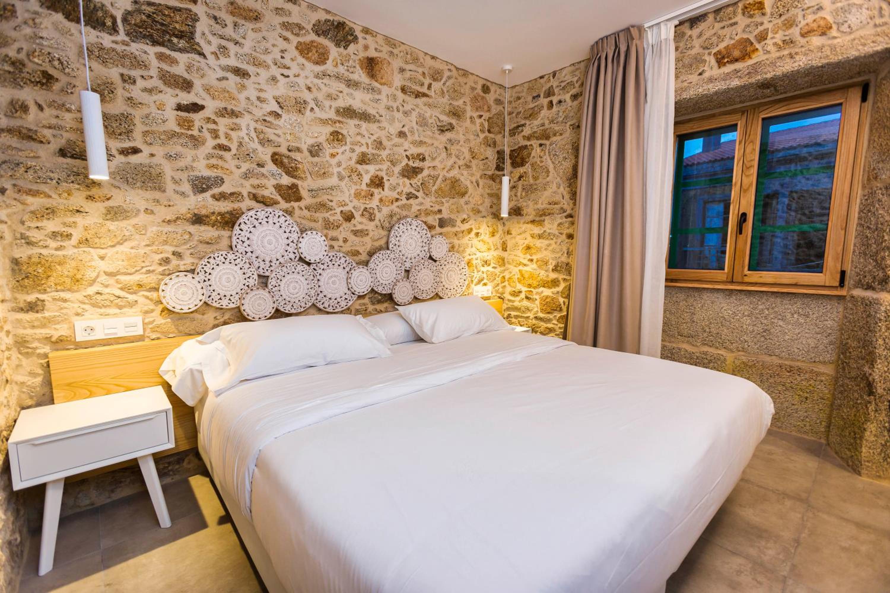 Double or Twin Room with Balcony photo 2