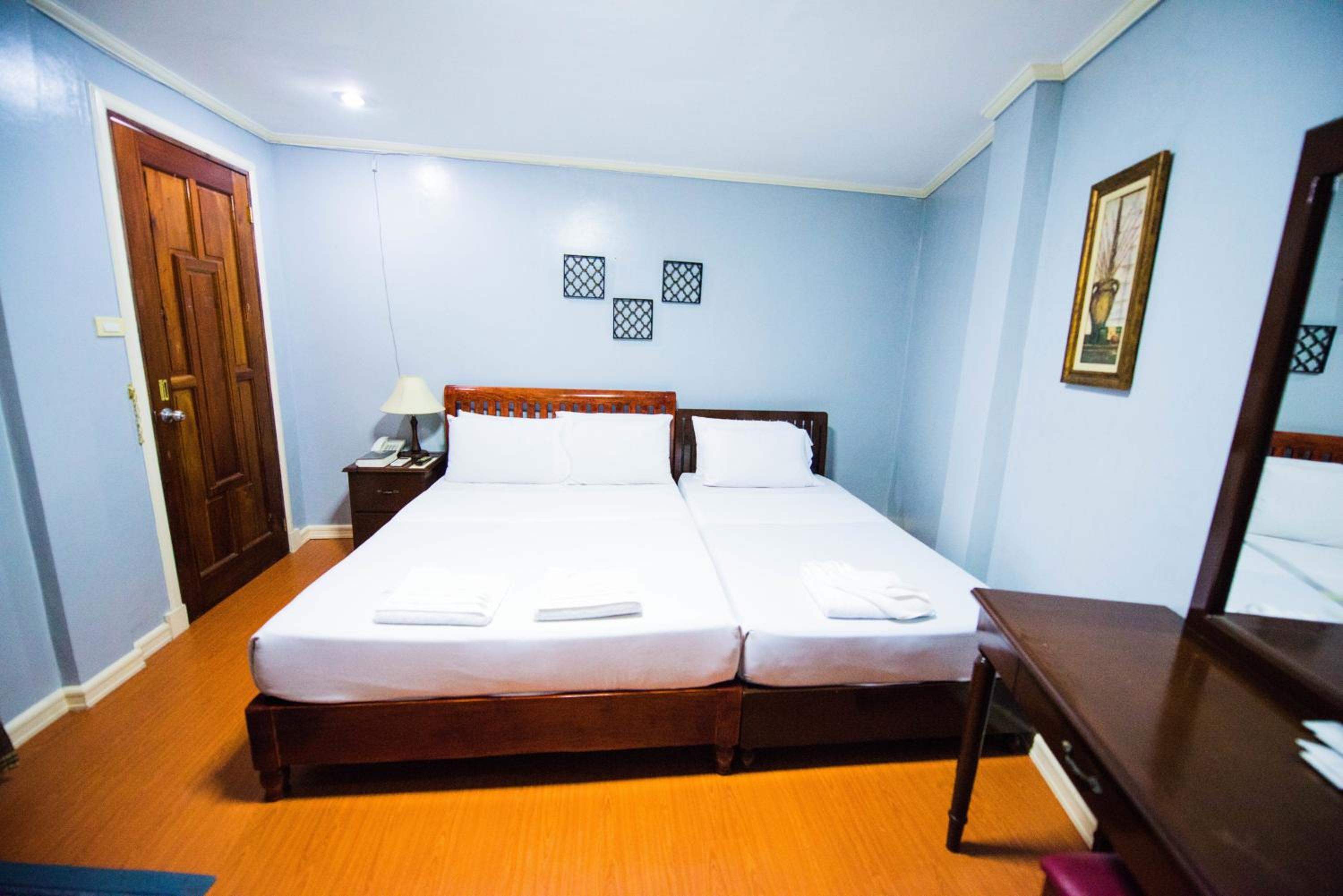 Deluxe Triple Room - Photo 3