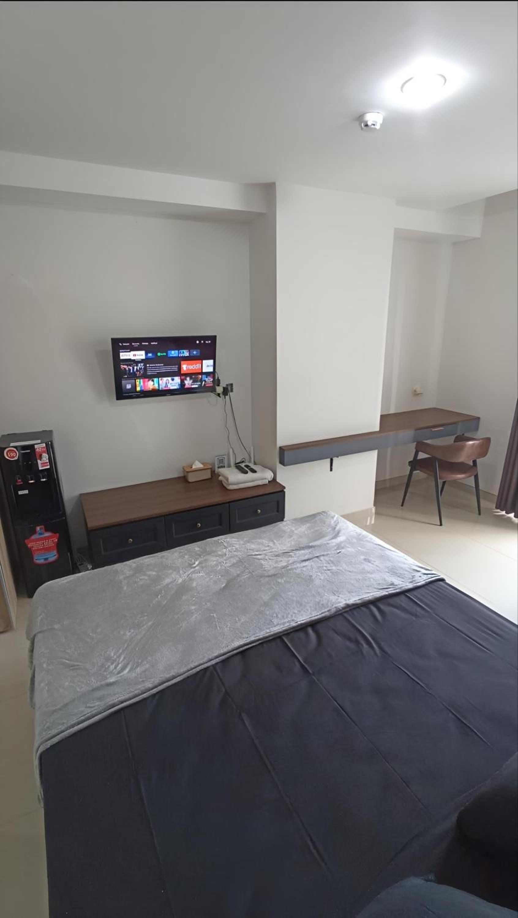 Studio with Sofa Bed photo 3