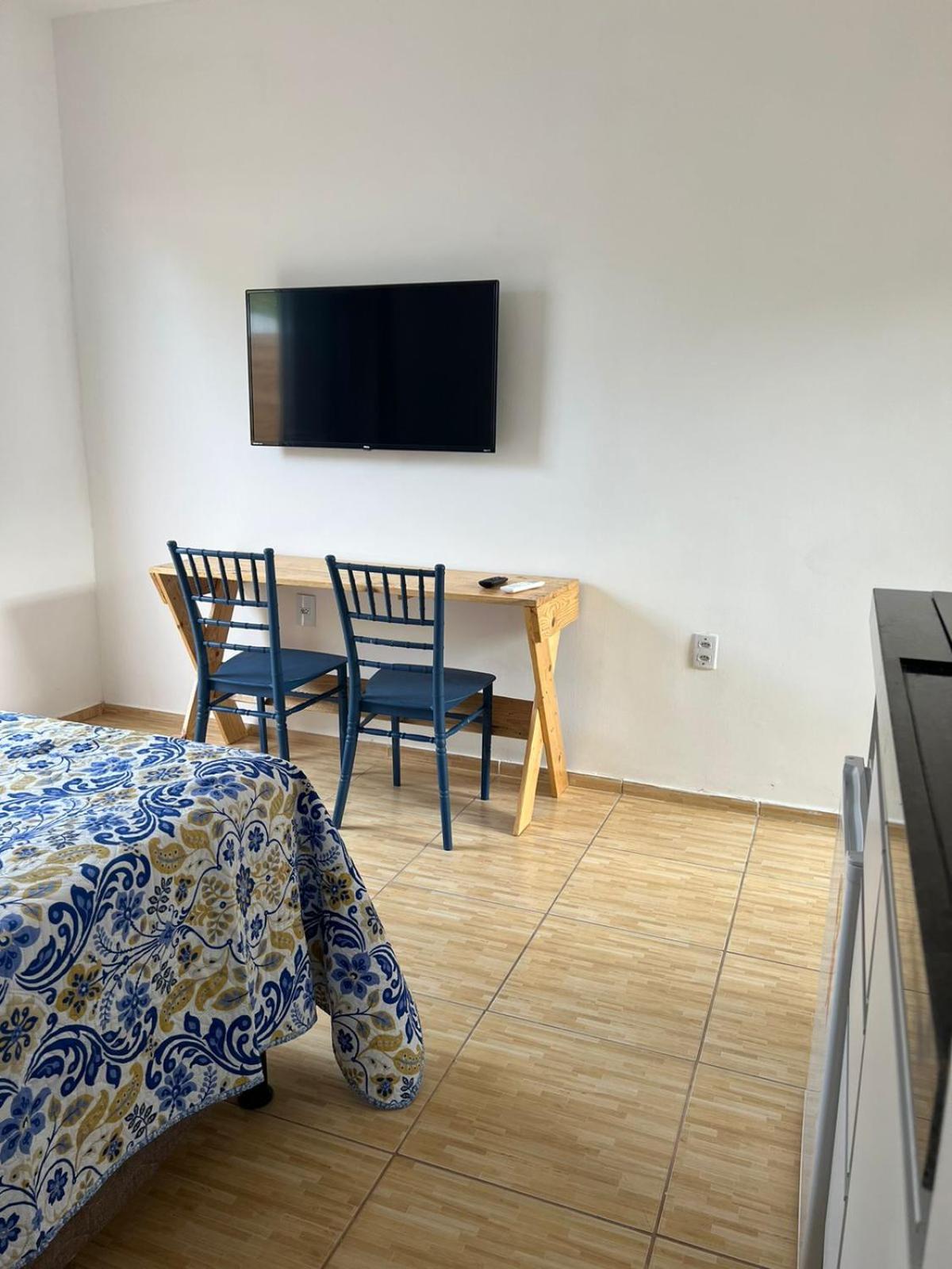 Studio Apartment photo 2