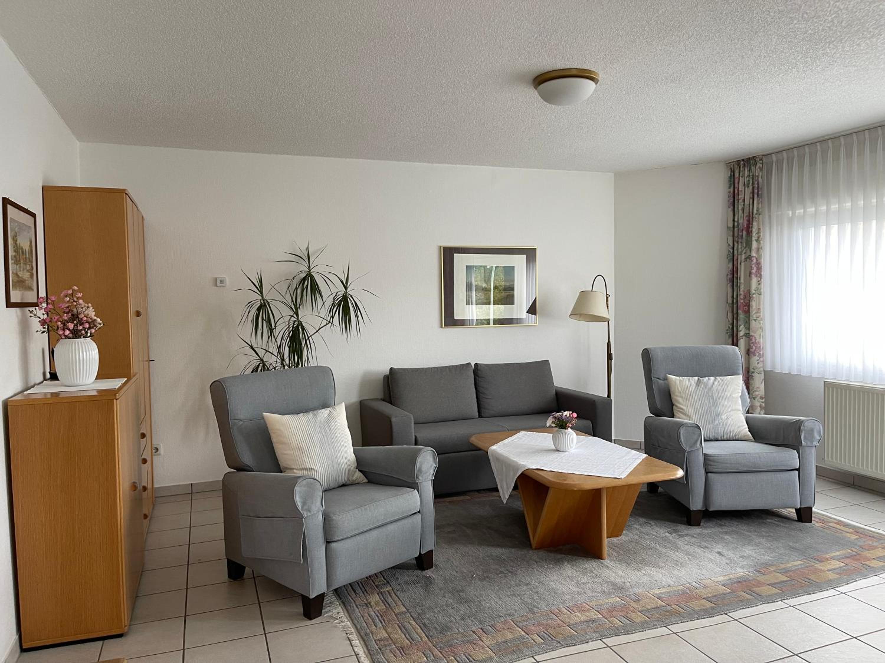 Apartment with Balcony photo 1