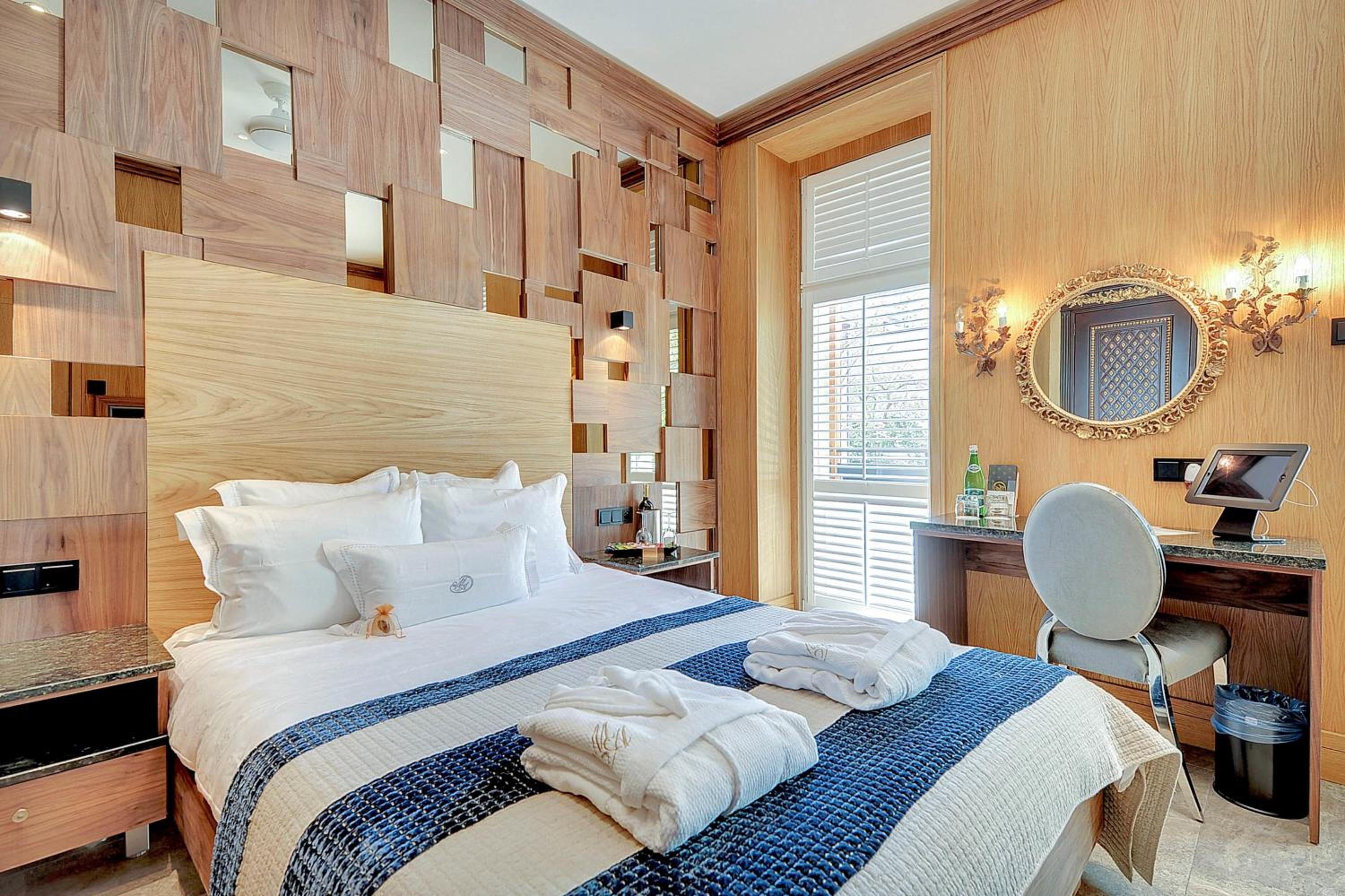 Double Room - Photo 2