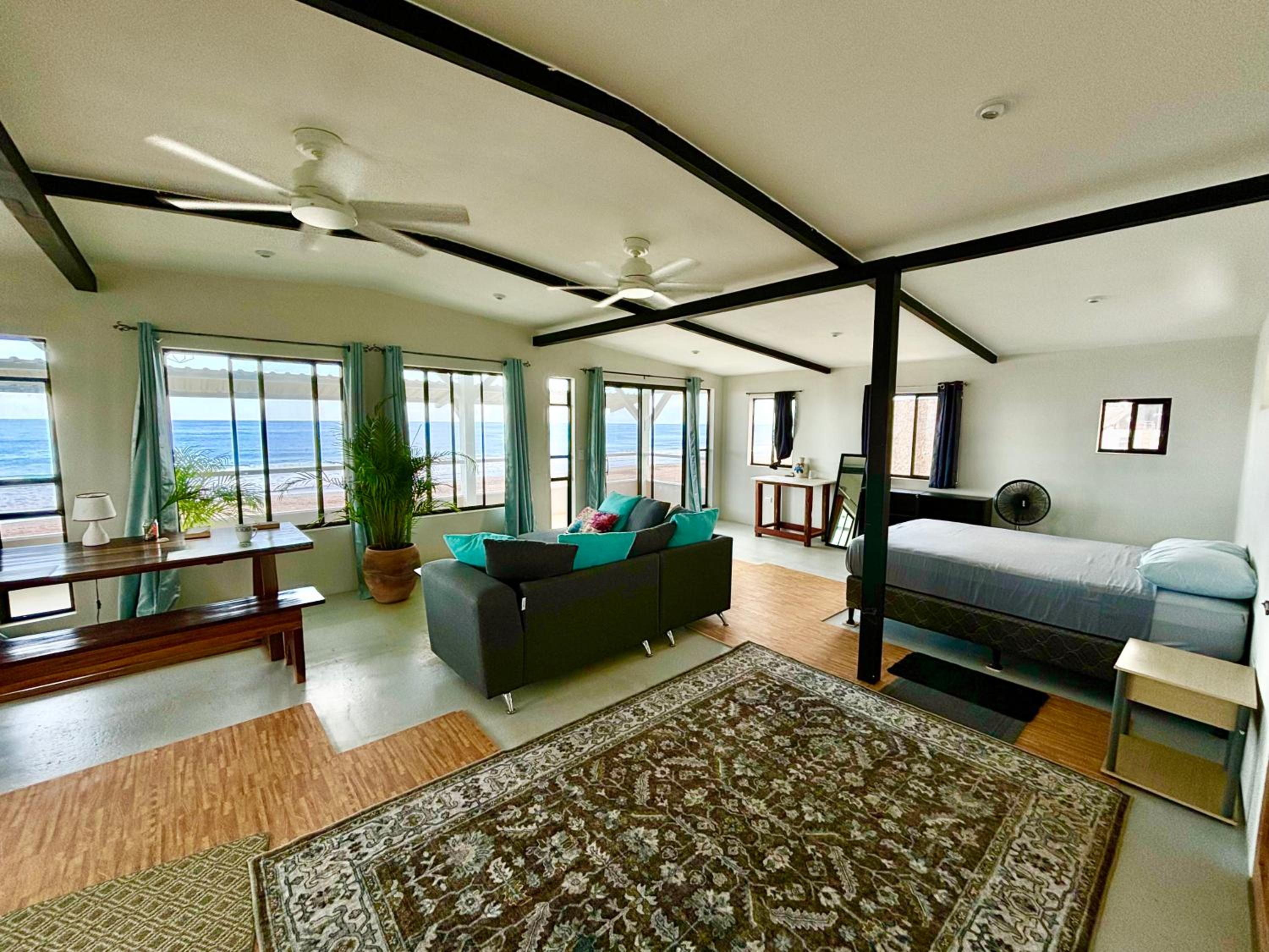 Apartment with Sea View photo 3