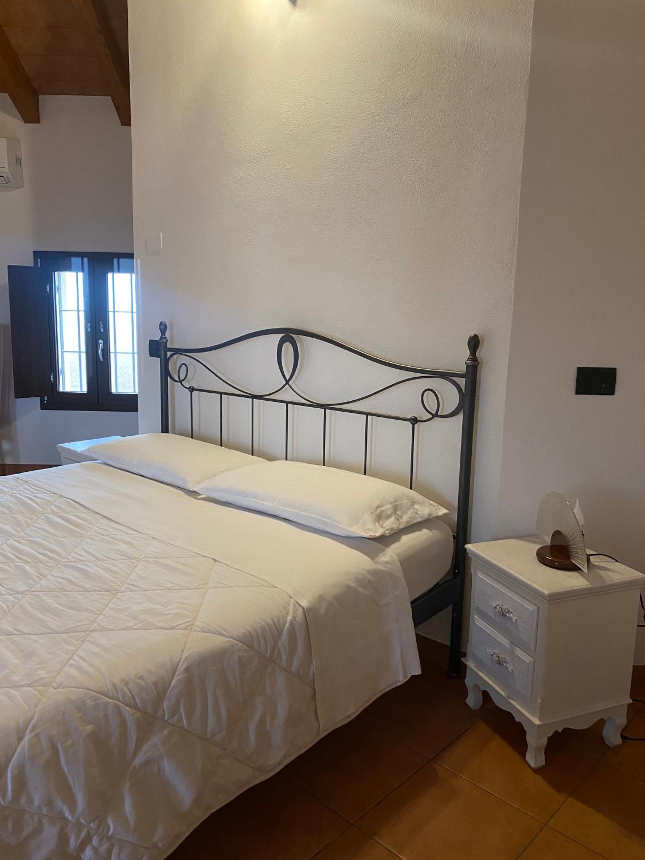 Double Room with Extra Bed - Photo 5