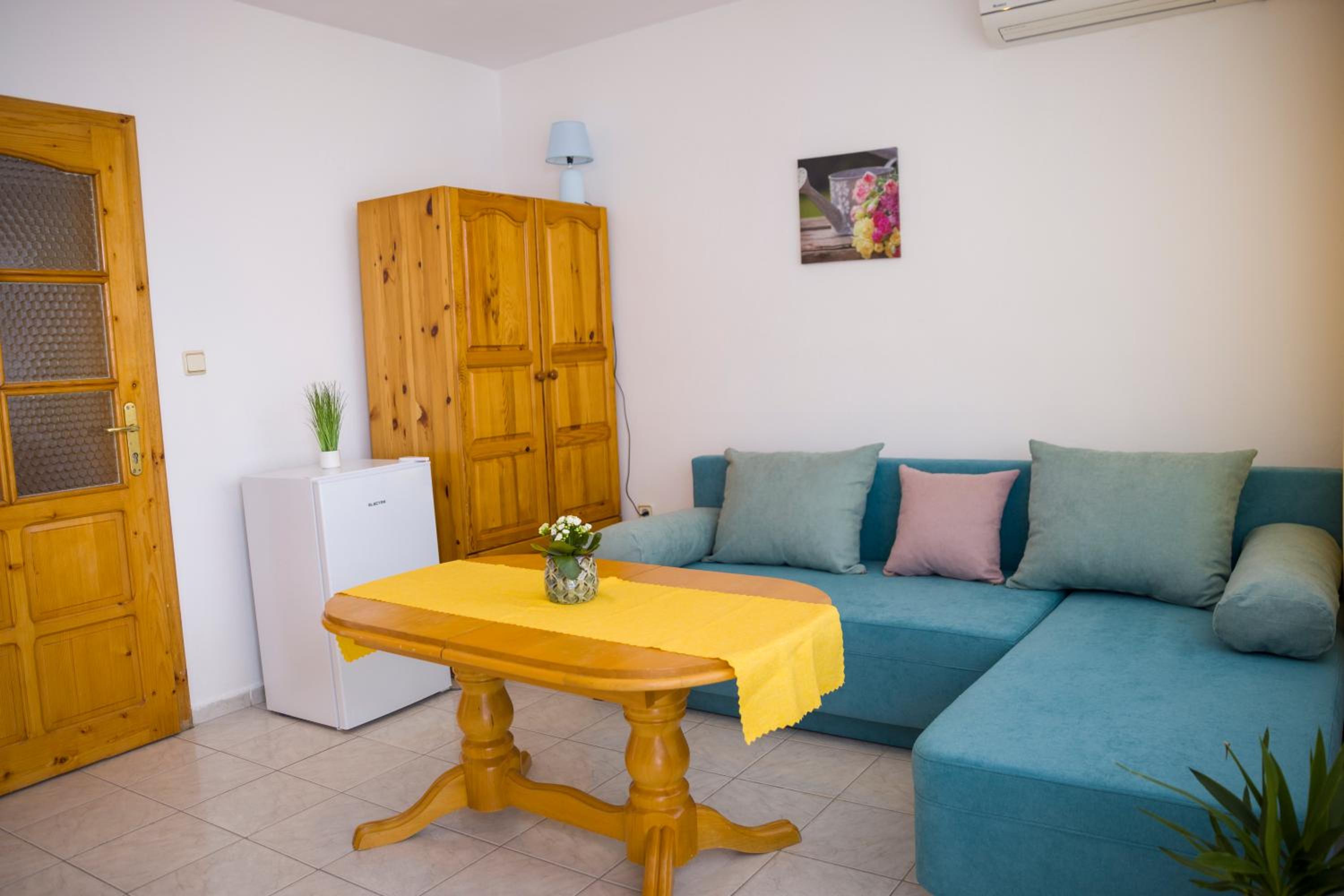Apartment with Sea View photo 1