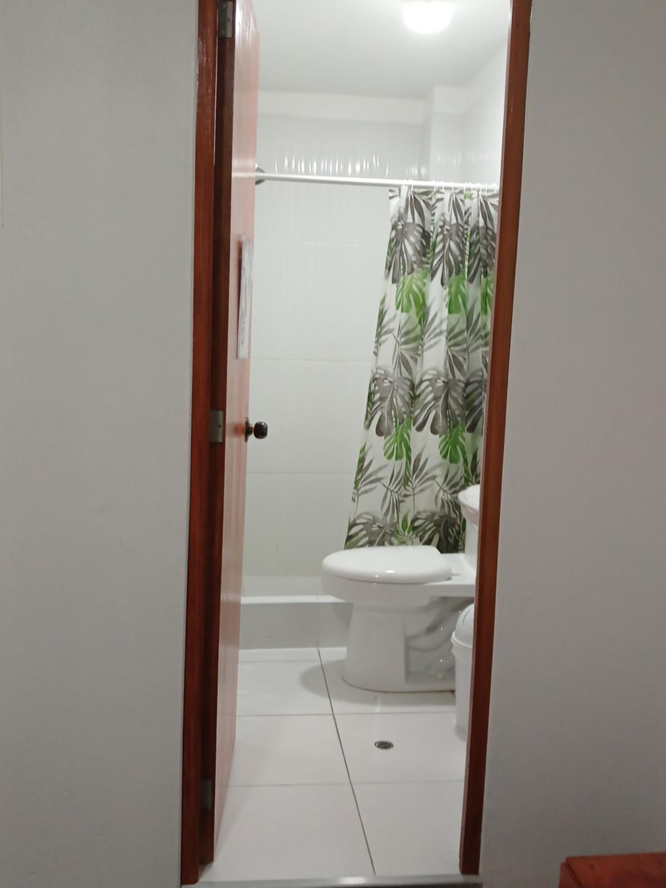 Queen Room photo 2