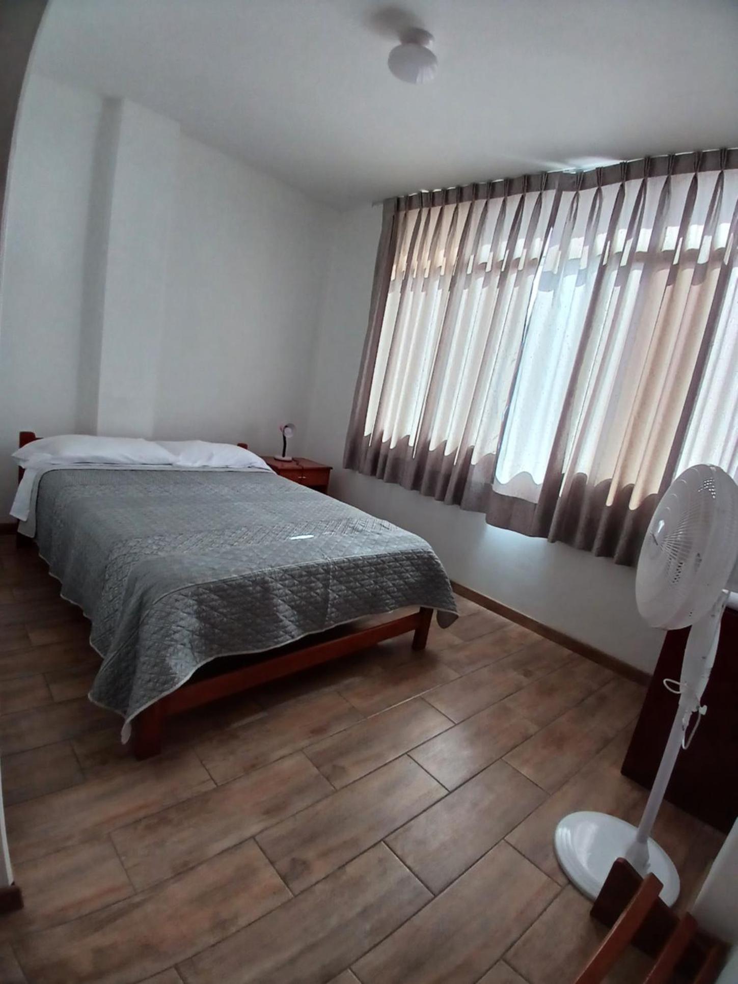 Queen Room photo 3