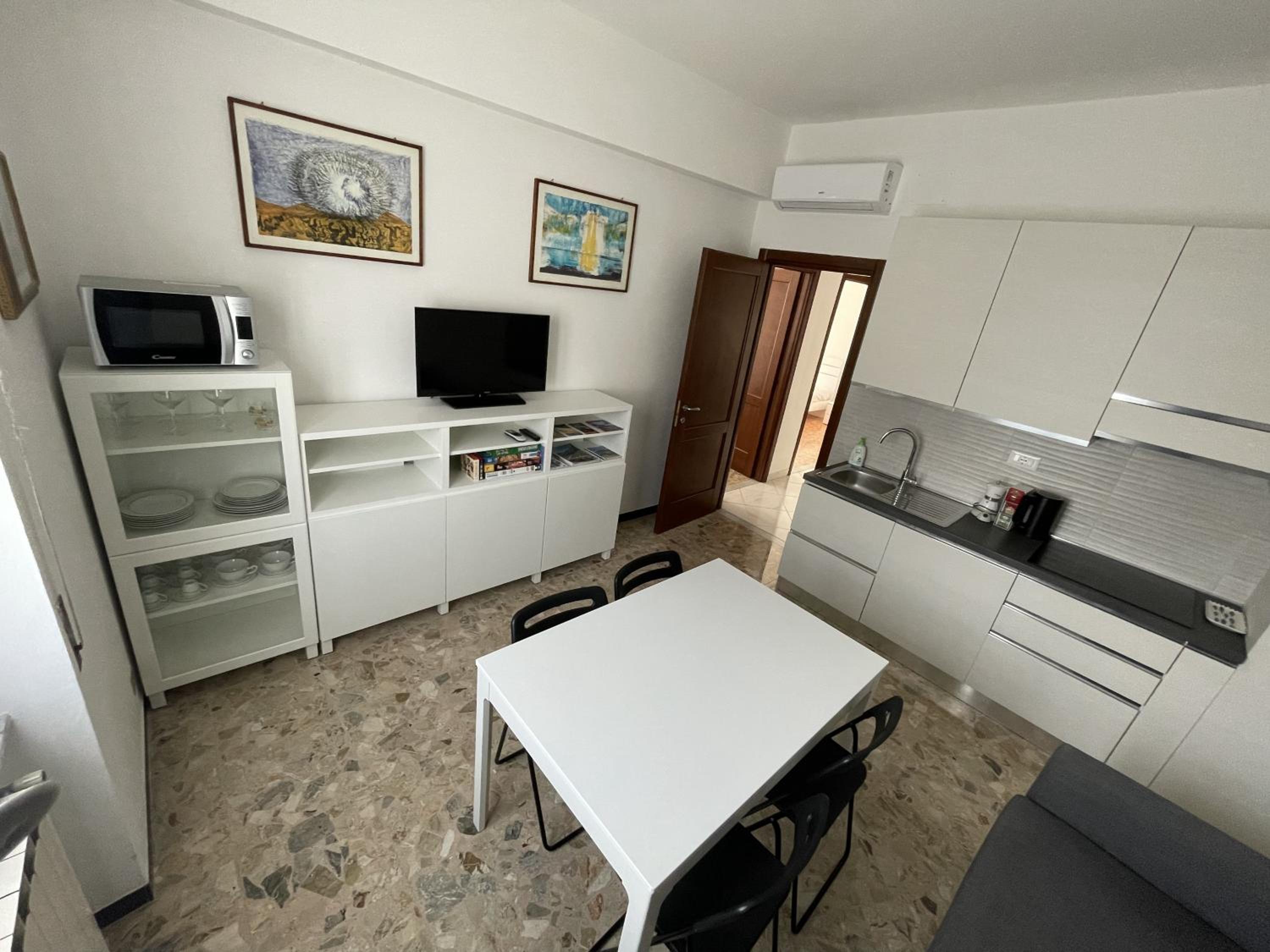 Two-Bedroom Apartment - Photo 38