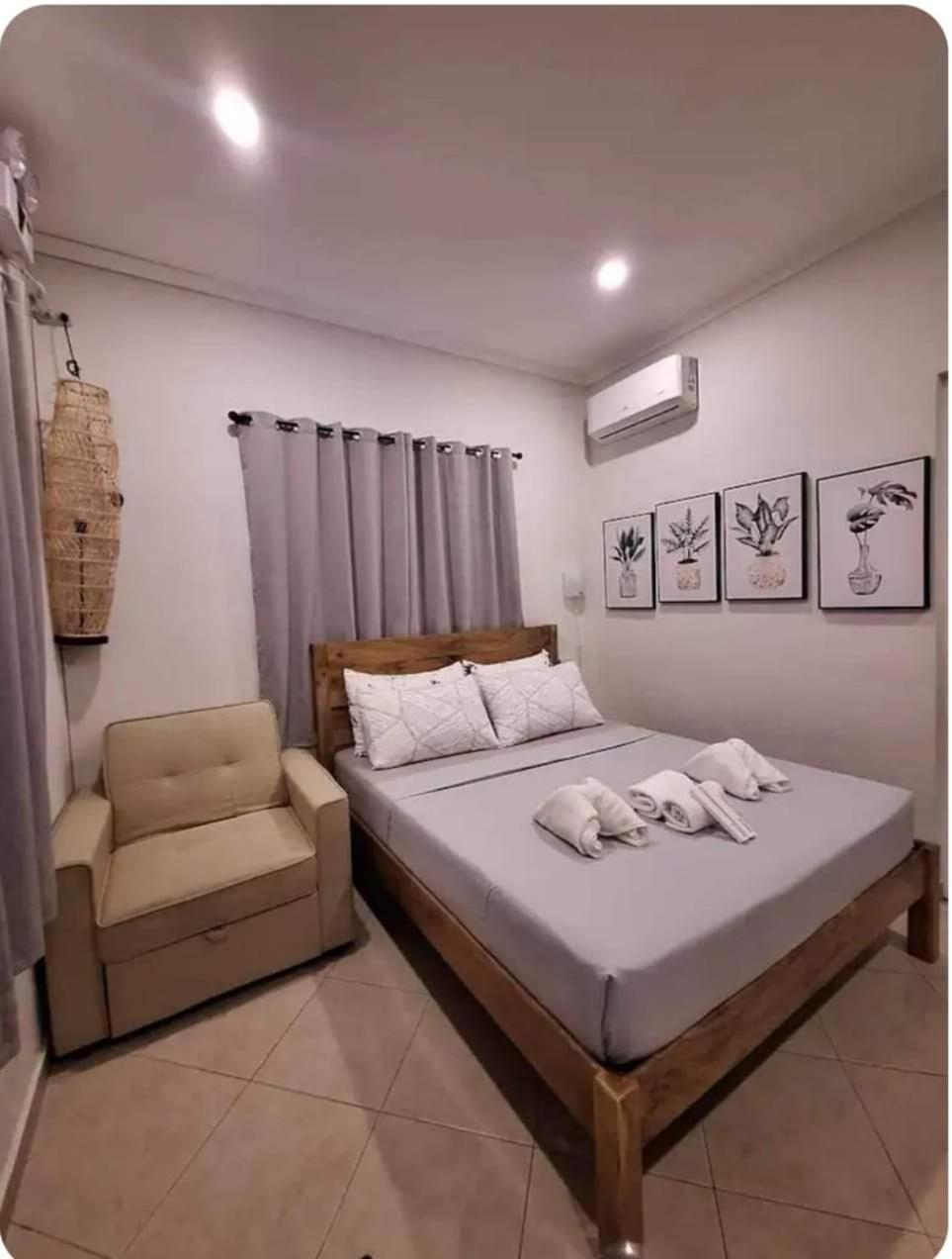 Double or Twin Room photo 3