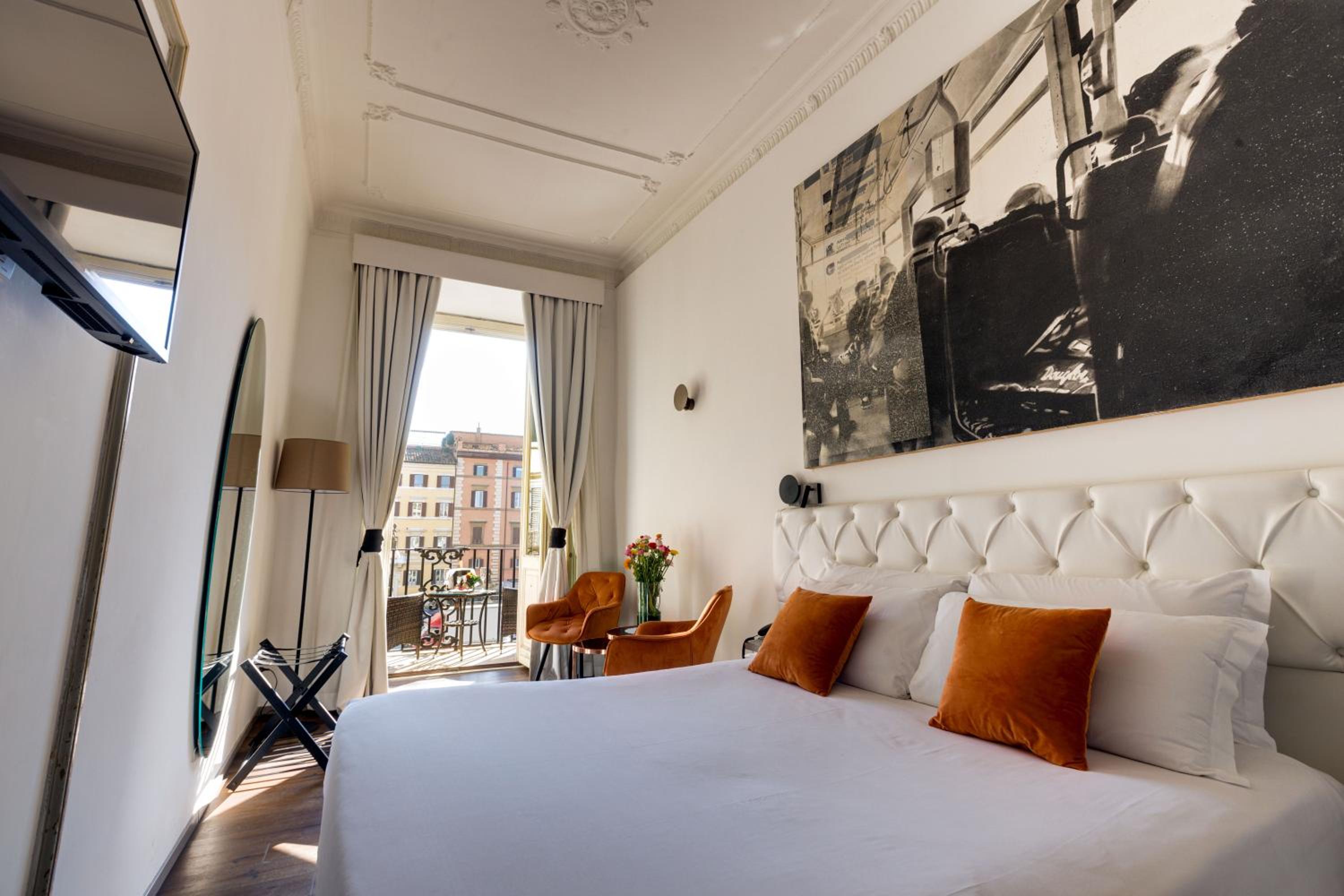 Suite with City View photo 1