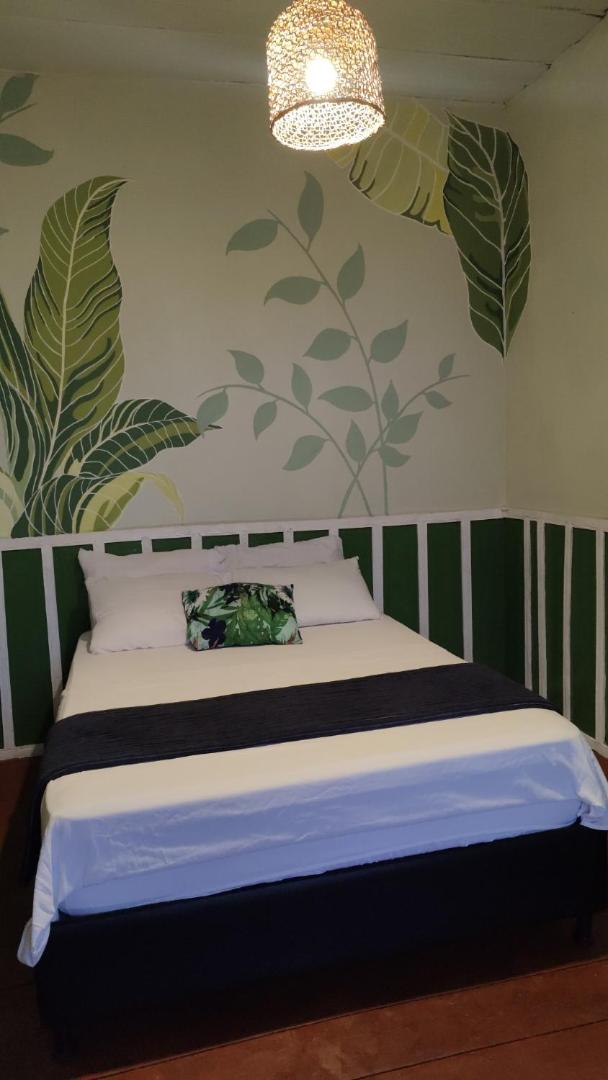 Queen Room photo 3