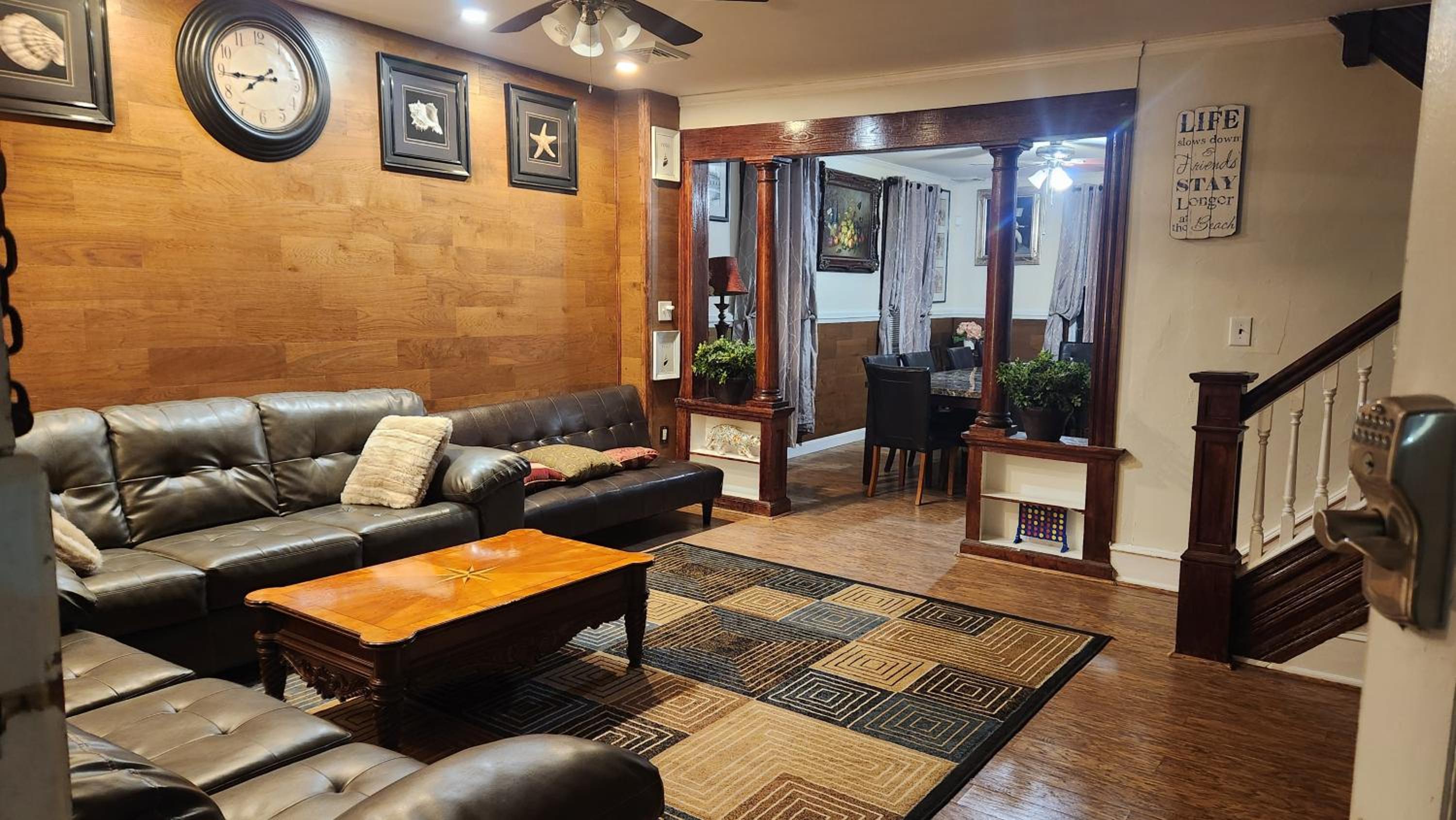Four-Bedroom House photo 1