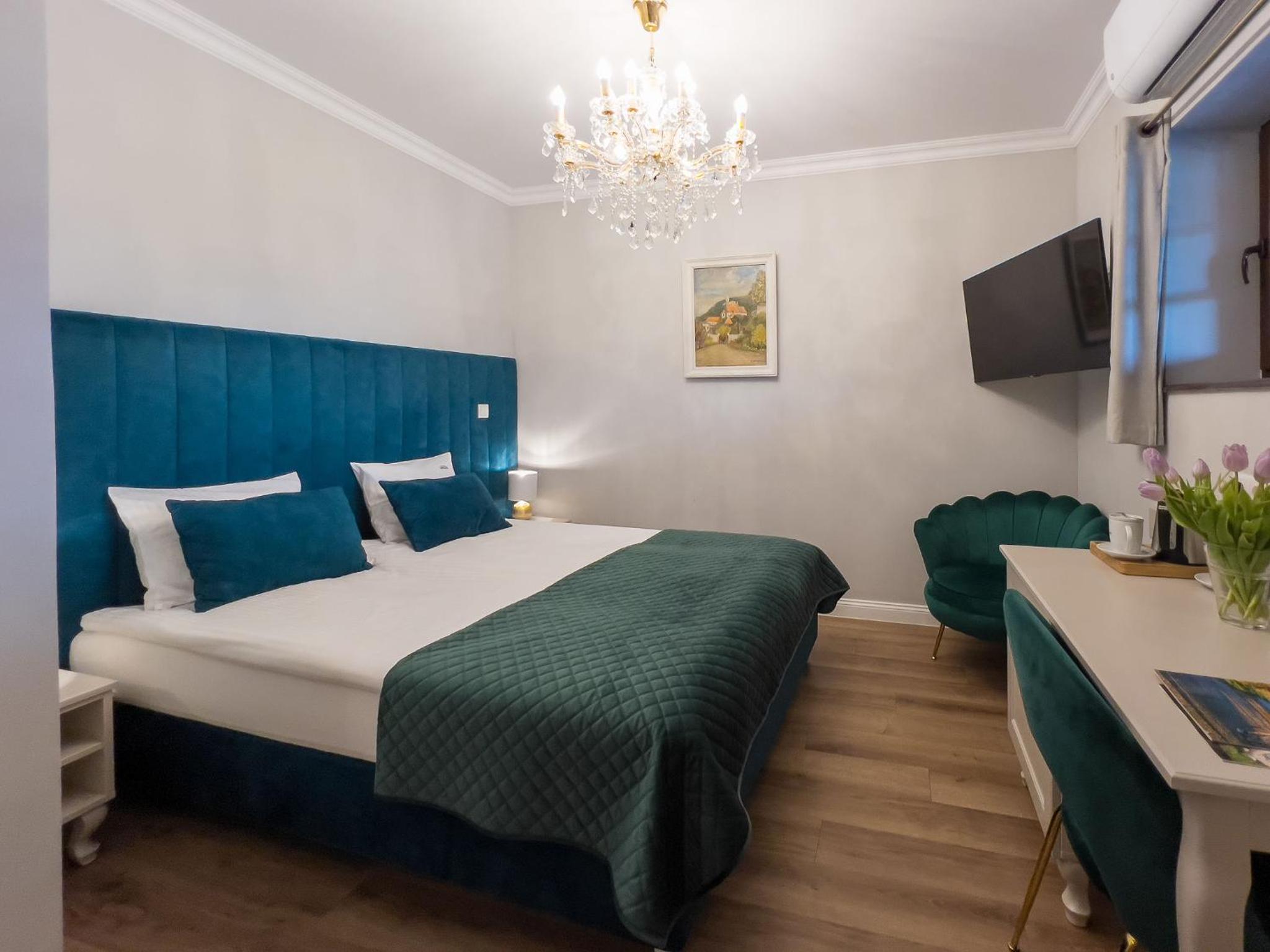 Economy Double Room