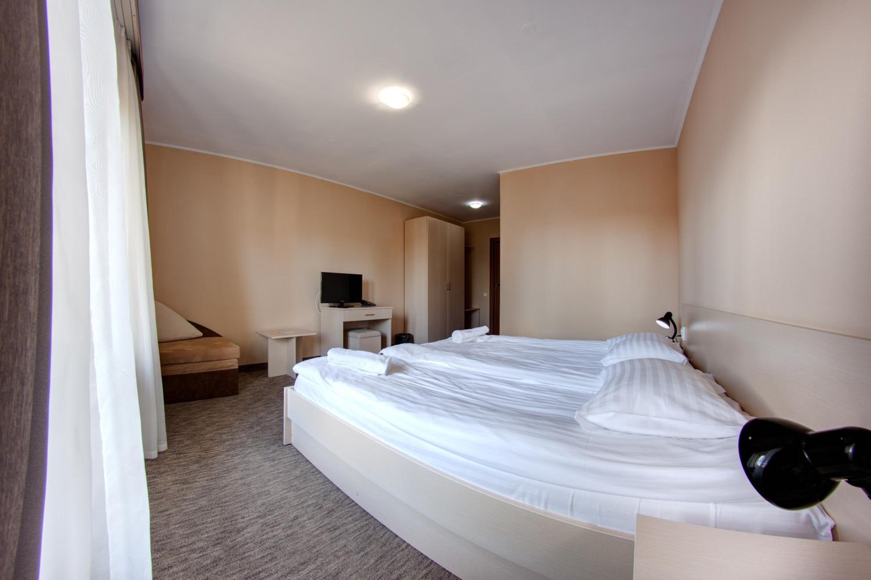 Standard Triple Room photo 3