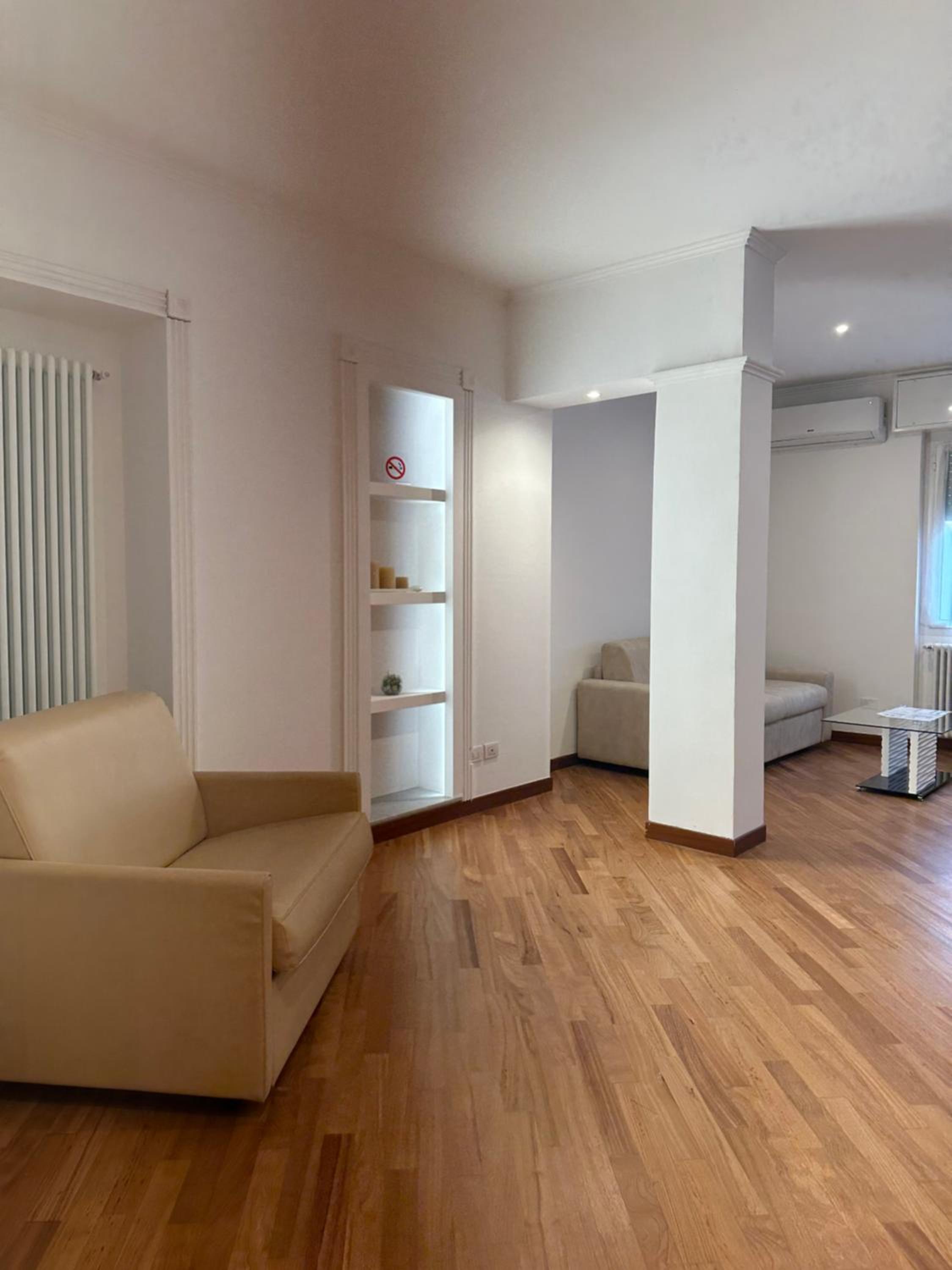 Apartment - Ground Floor - Photo 4