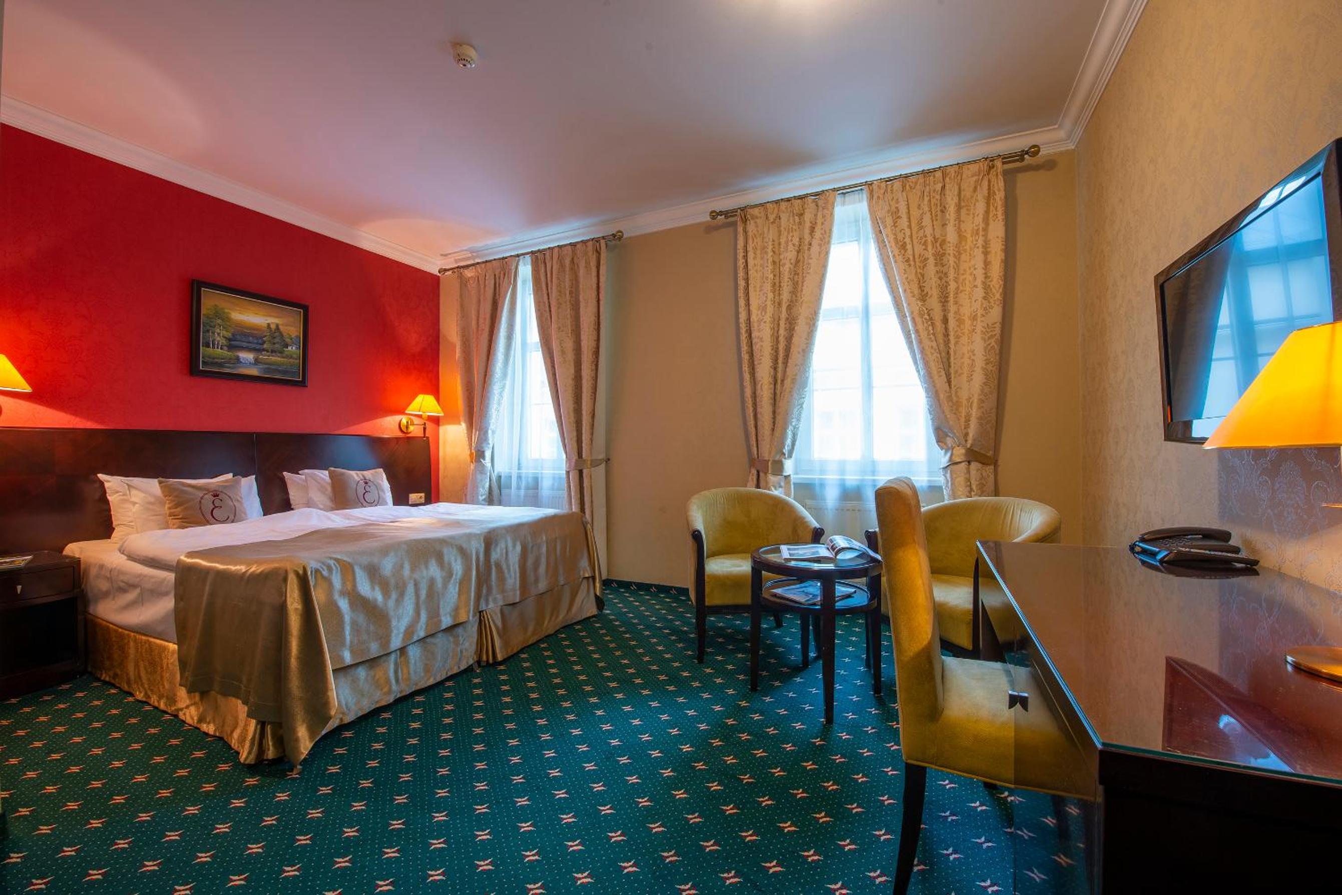 Standard Twin Room - Photo 1