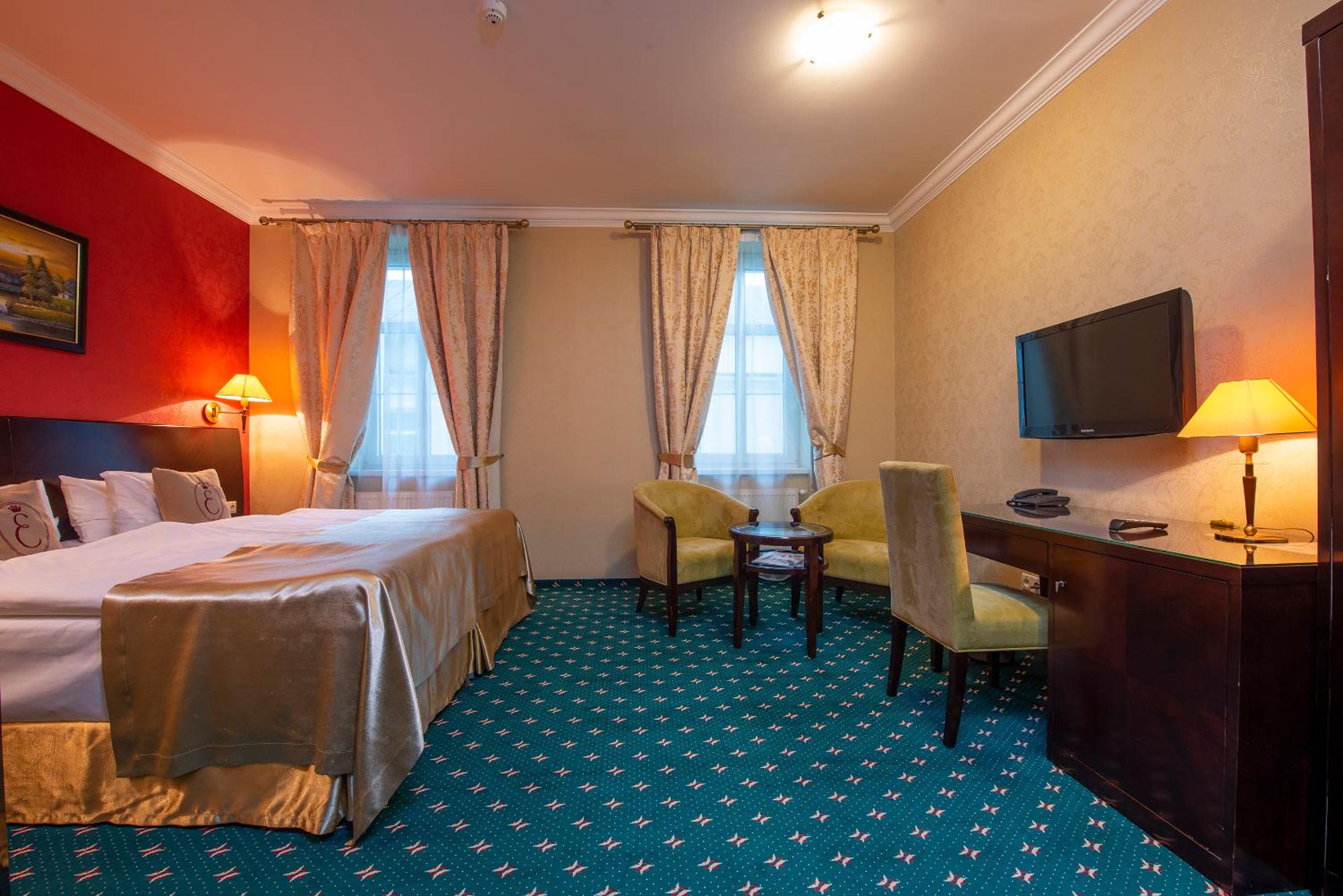 Standard Twin Room - Photo 5