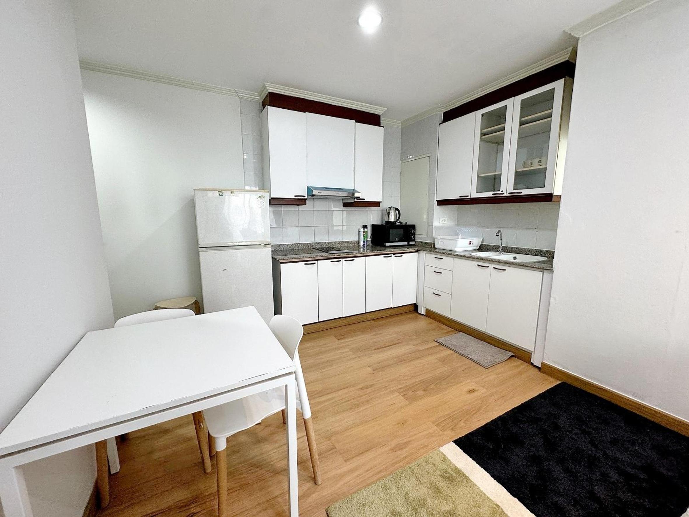 Deluxe Apartment photo 2