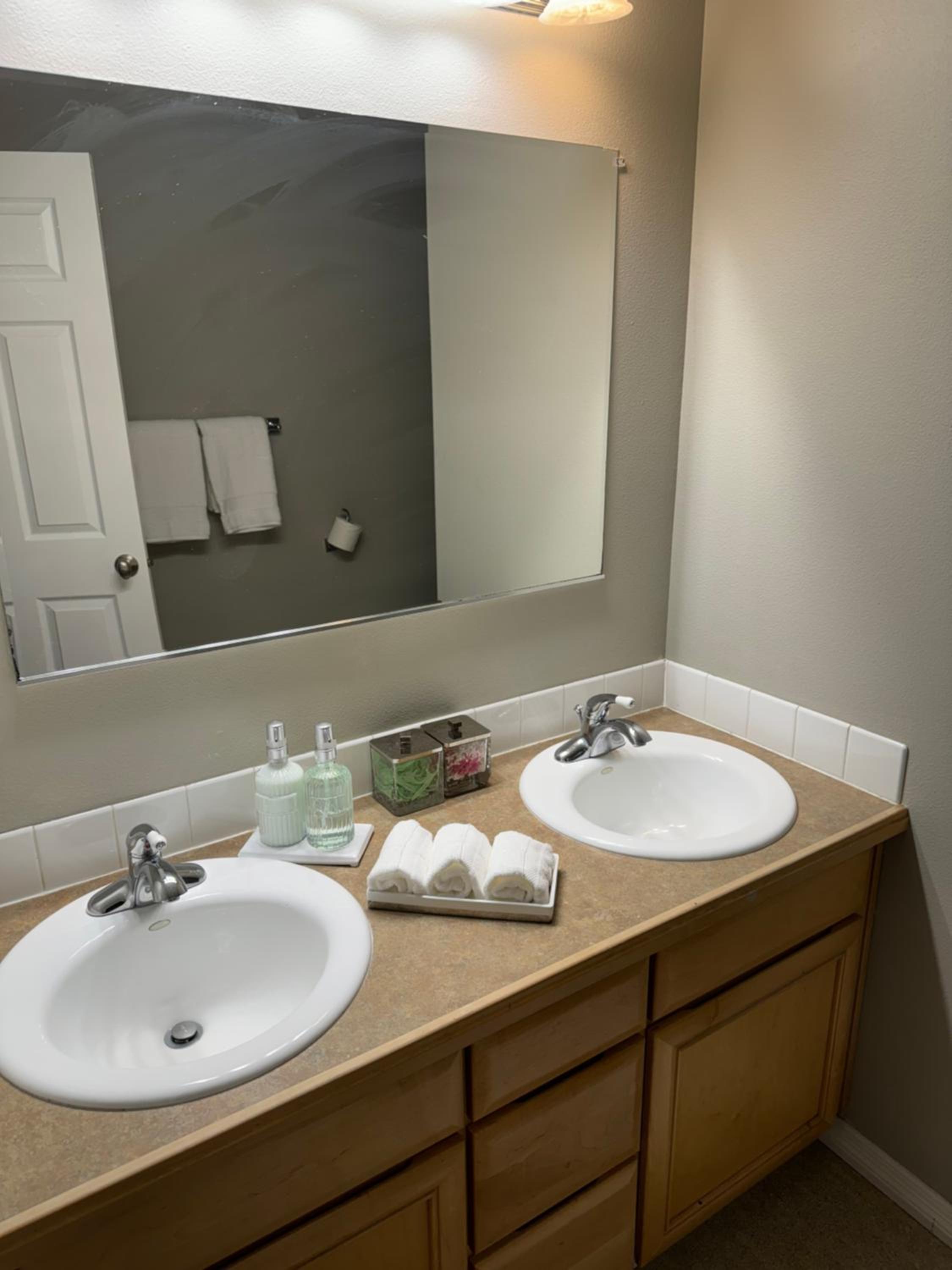 One-Bedroom House photo 3