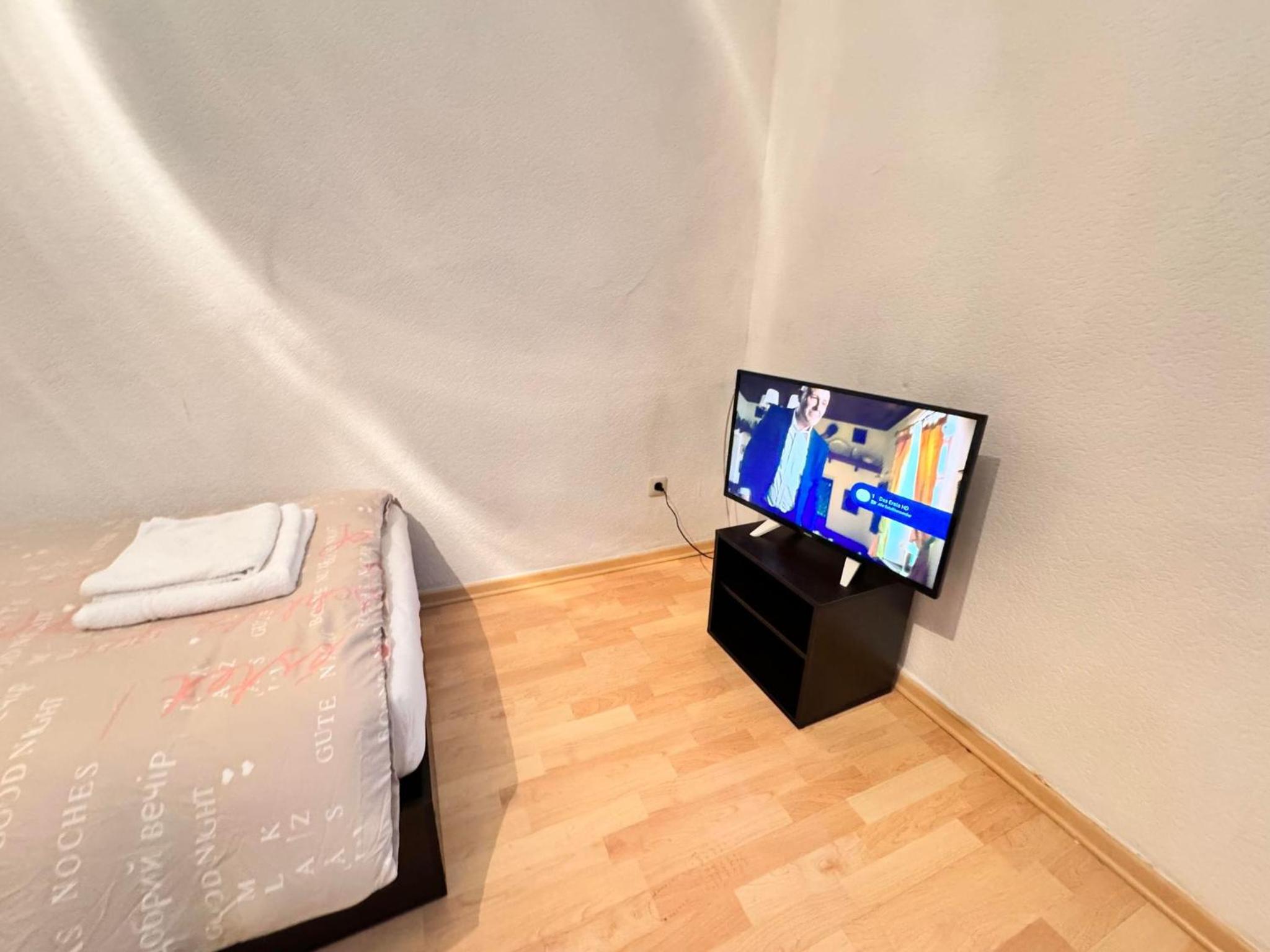 Triple Room with Shared Bathroom photo 3