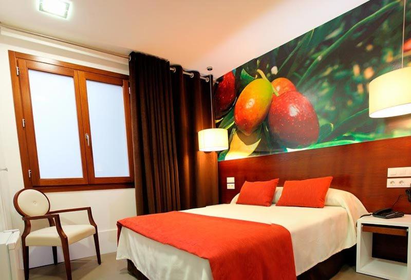 Double or Twin Room - Photo 9