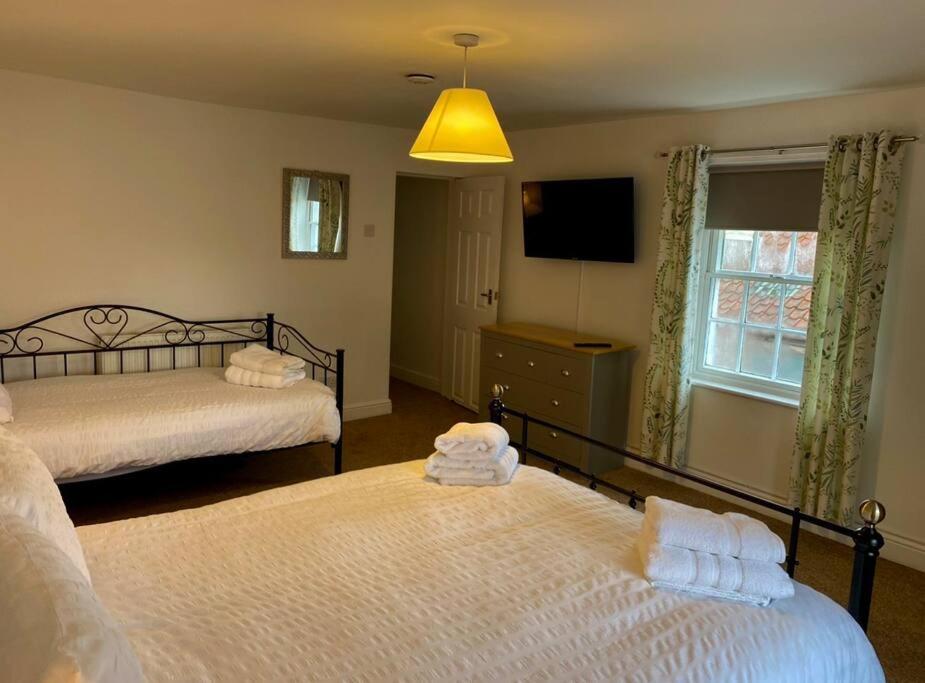 Four-Bedroom House photo 3